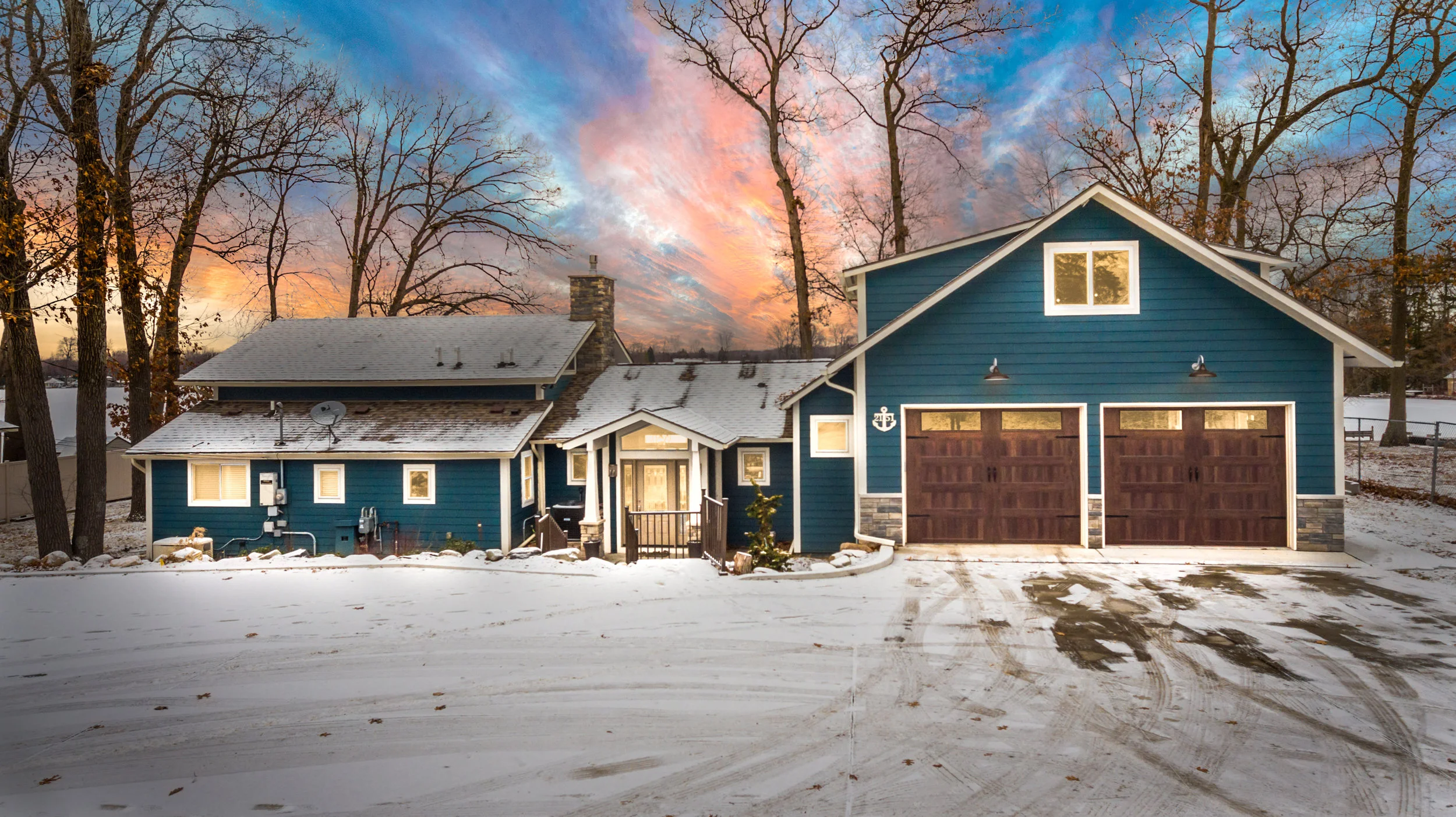 Exterior Twilight (1 of 1).jpg