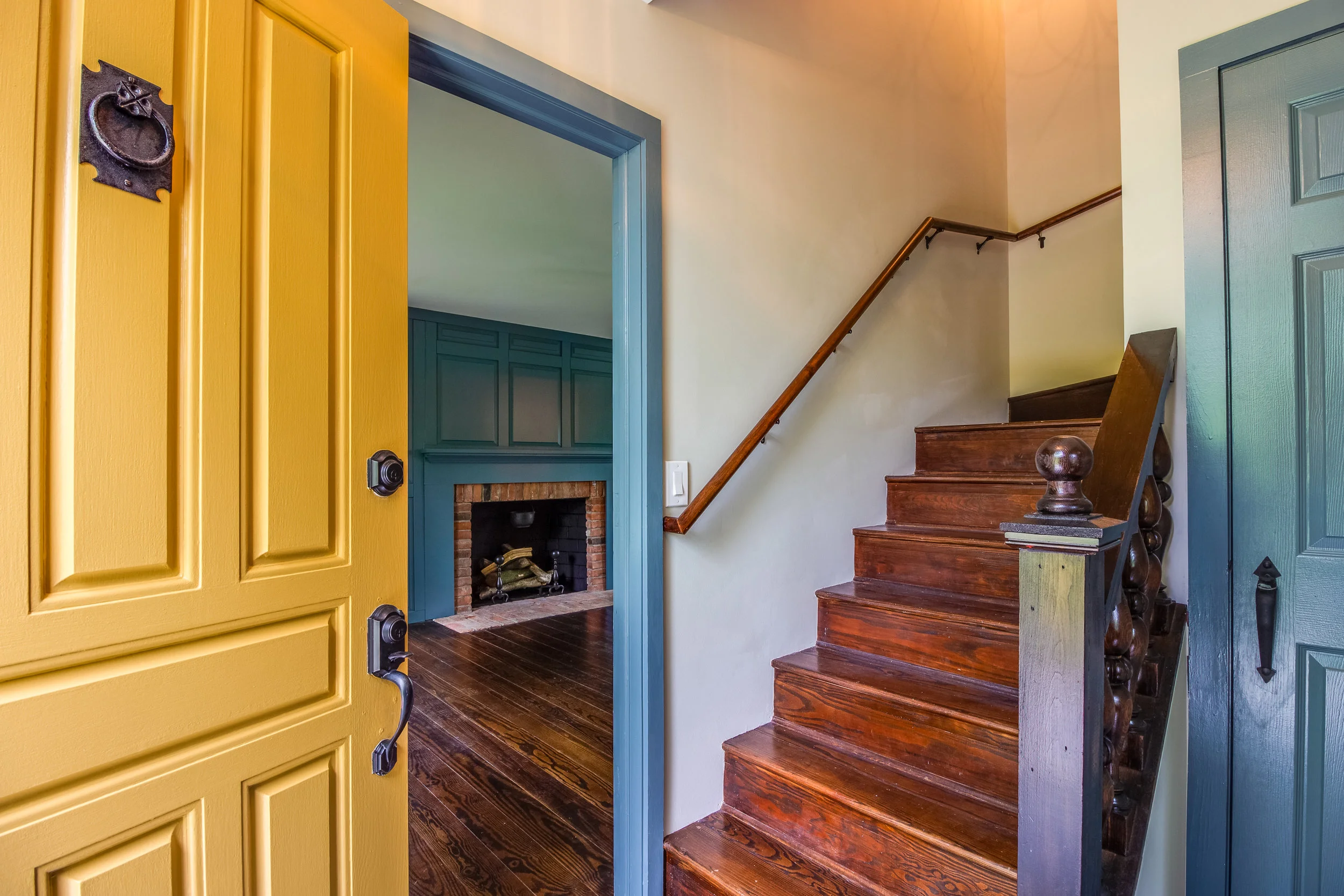 Interiors 1.jpg