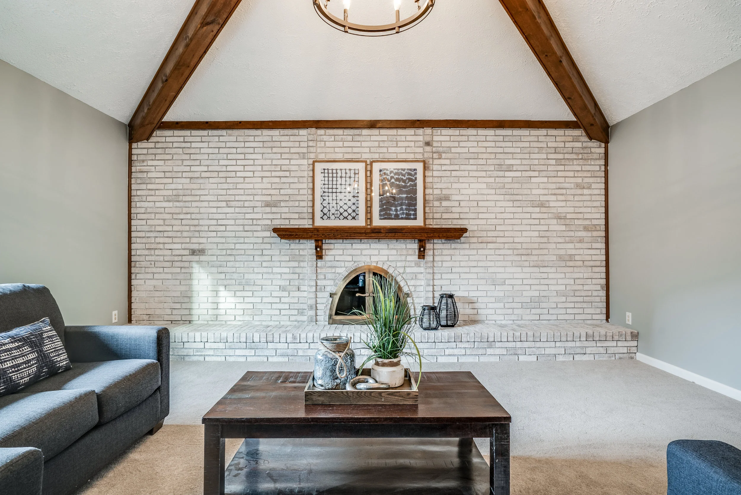 Interiors (30 of 52).jpg