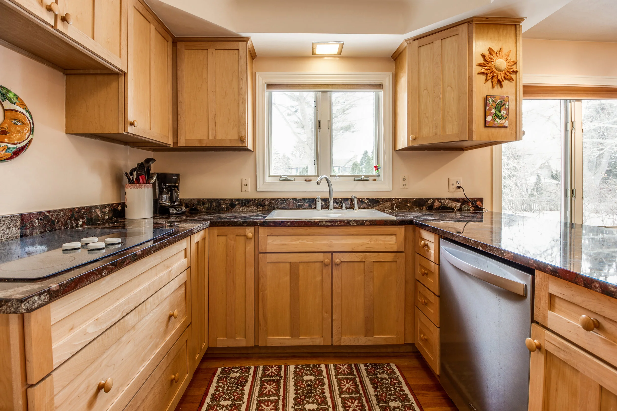 Interiors (10 of 41).jpg