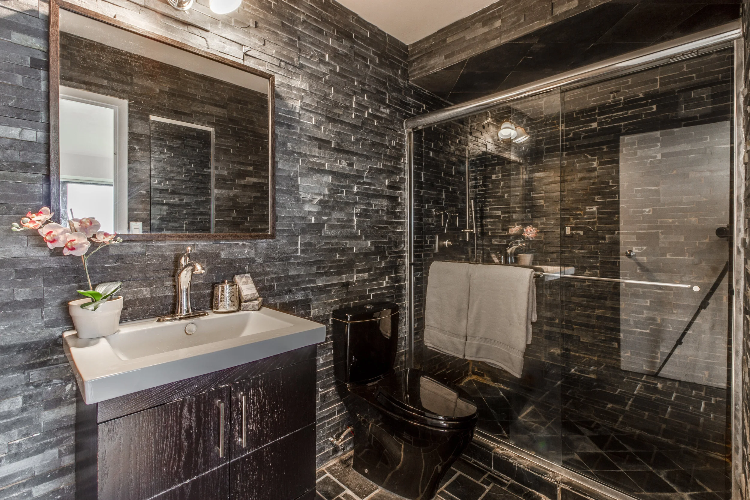 INTERIORS (12 of 21).jpg