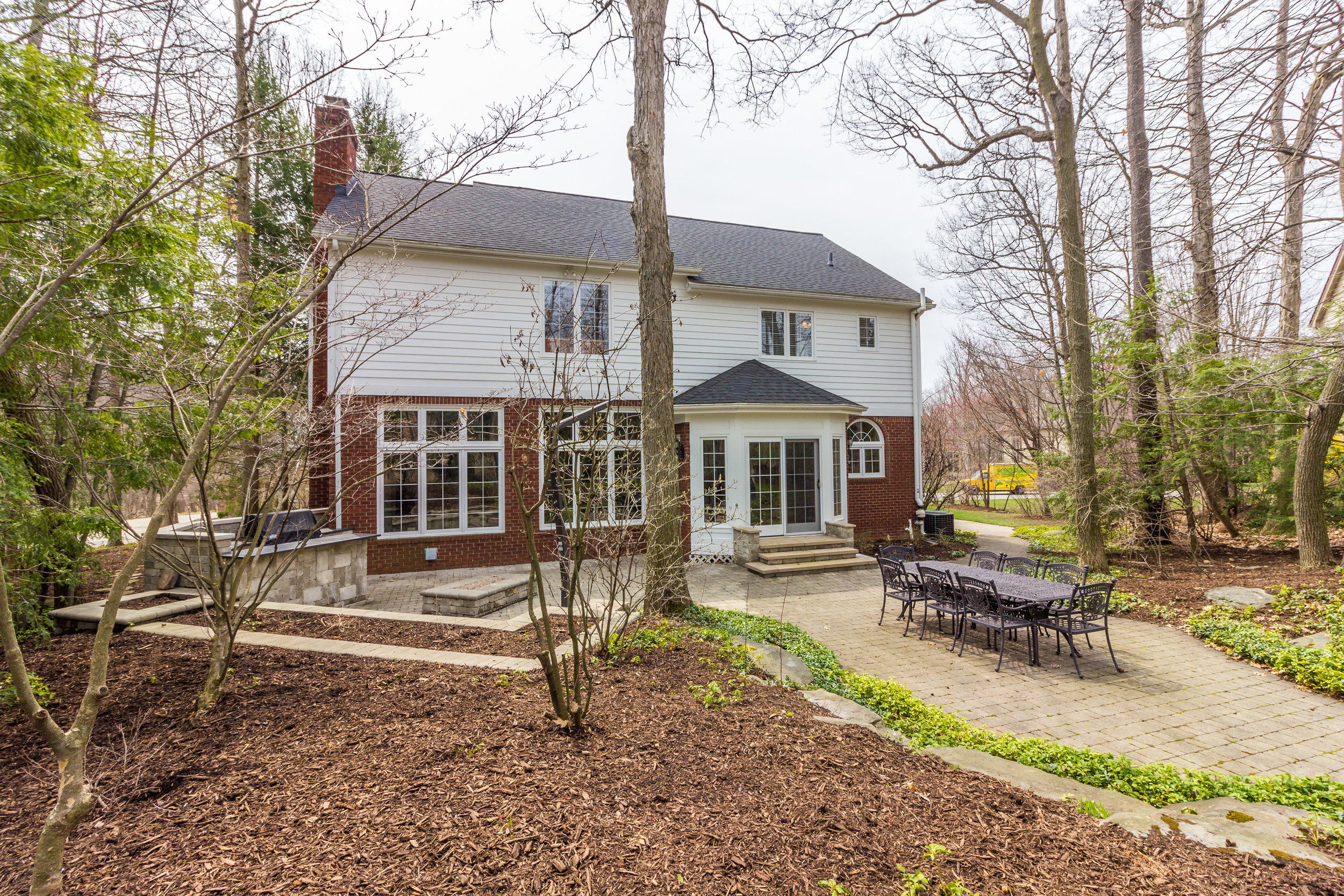 Exteriors (8 of 11).jpg