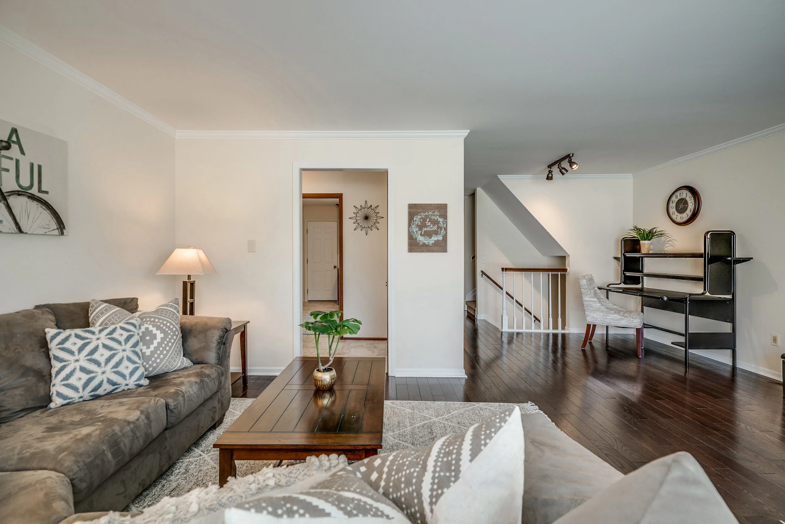 Interiors (7 of 32).jpg