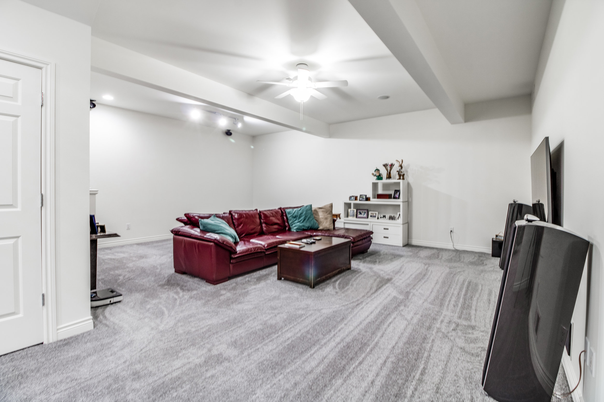 Interiors (47 of 50).jpg