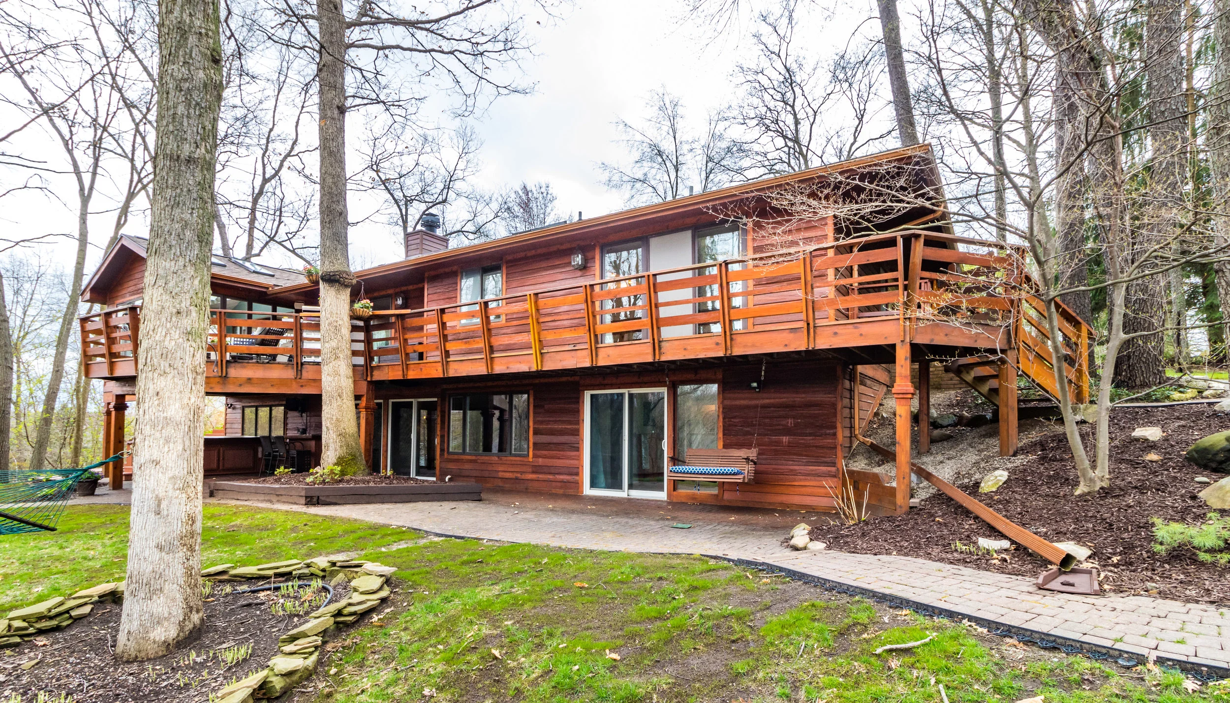 Exteriors (11 of 16).jpg