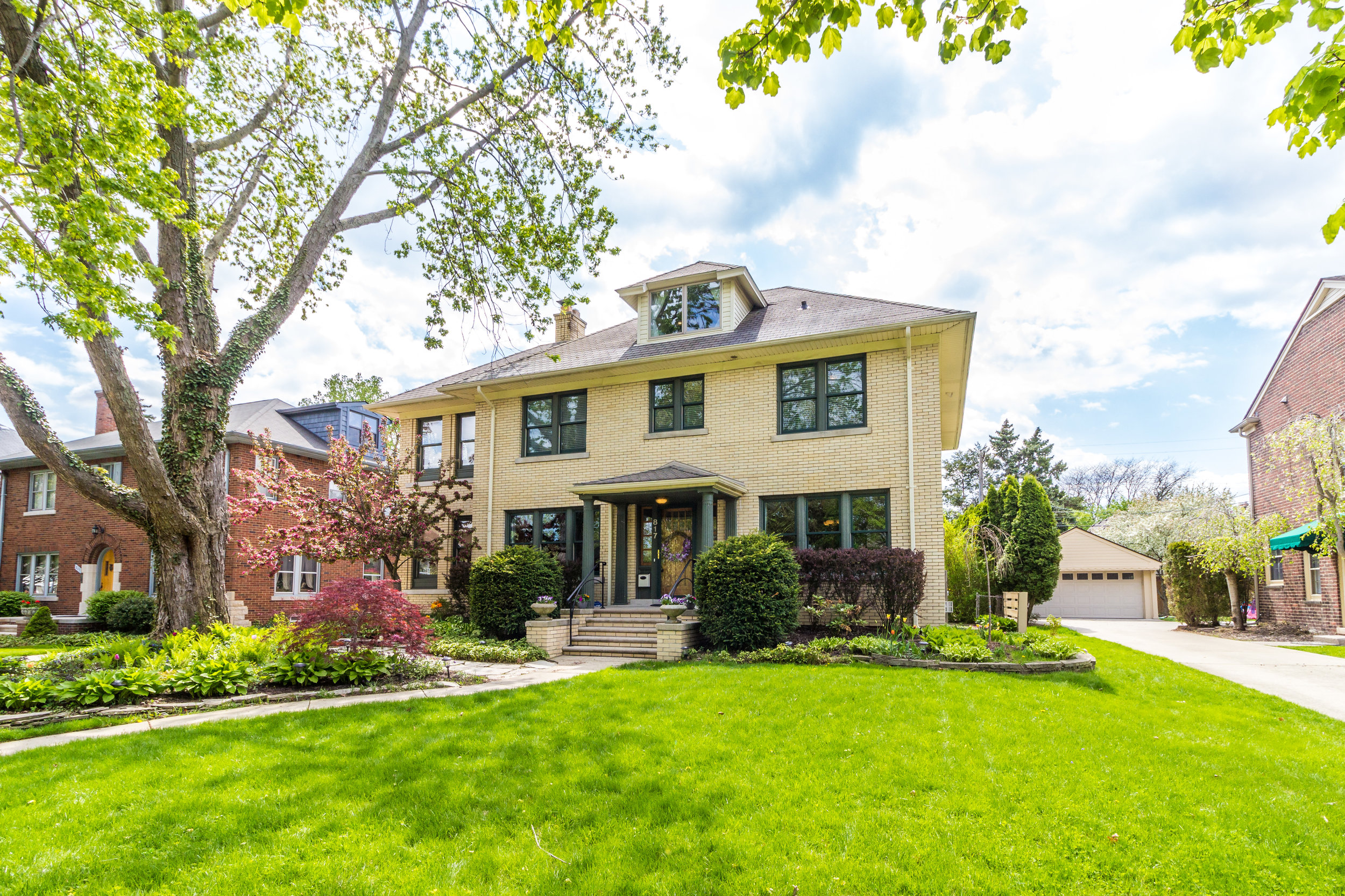 EXTERIORS (3 of 12).jpg
