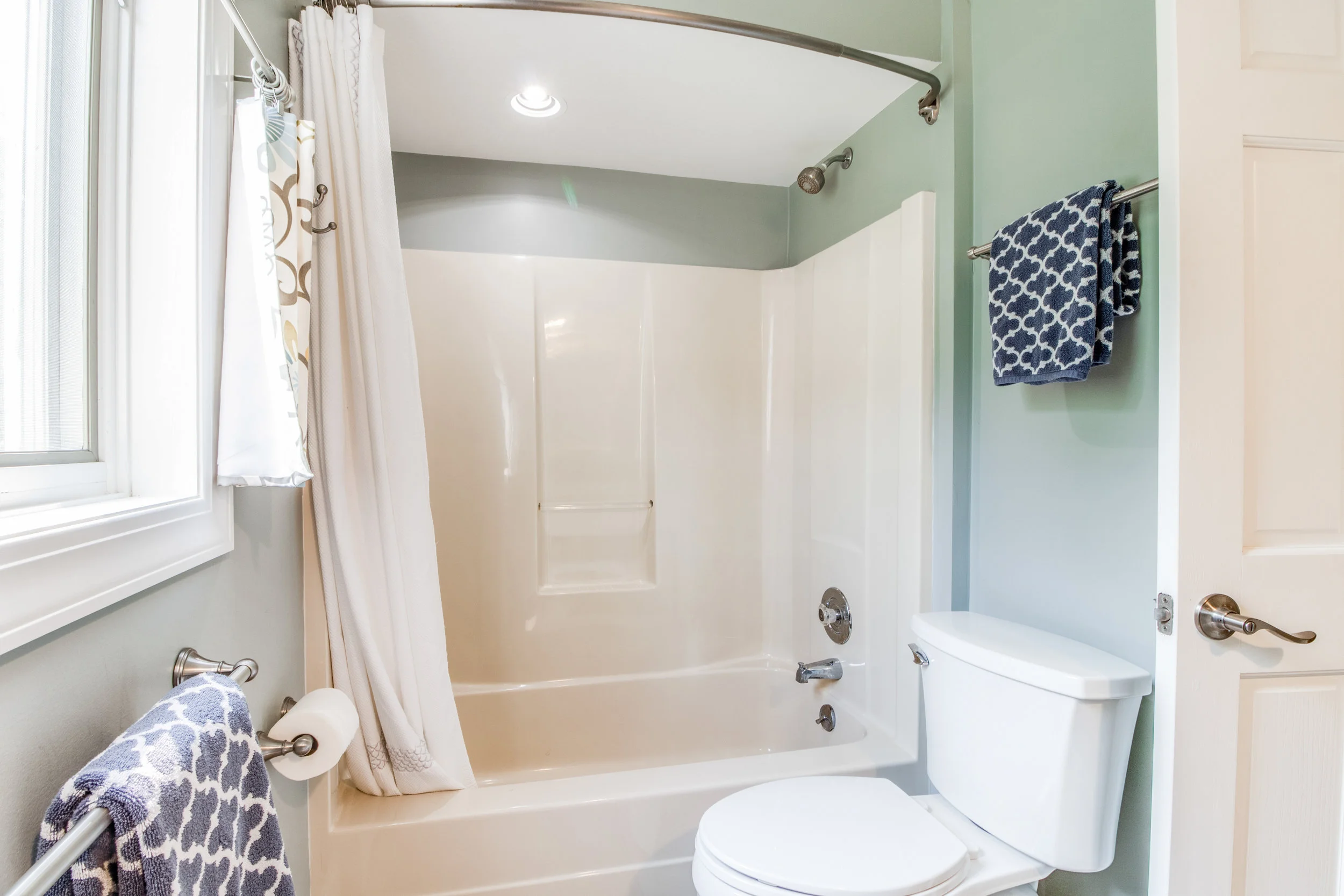 Interiors (31 of 58).JPG