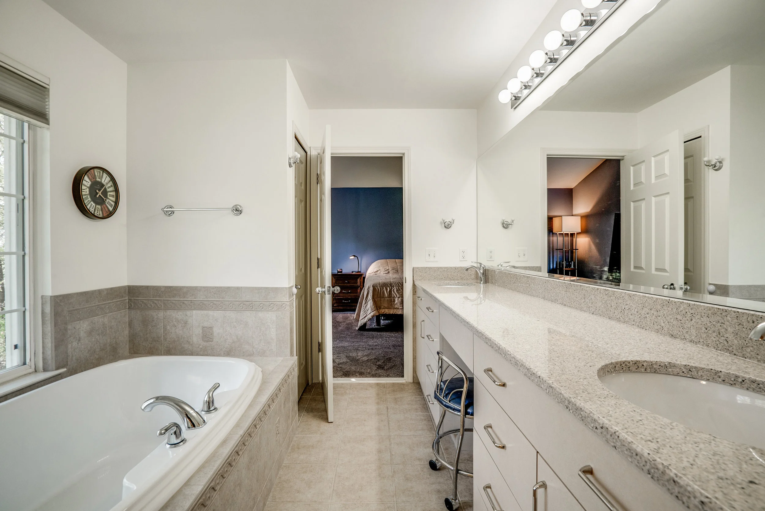 Interiors 45.jpg