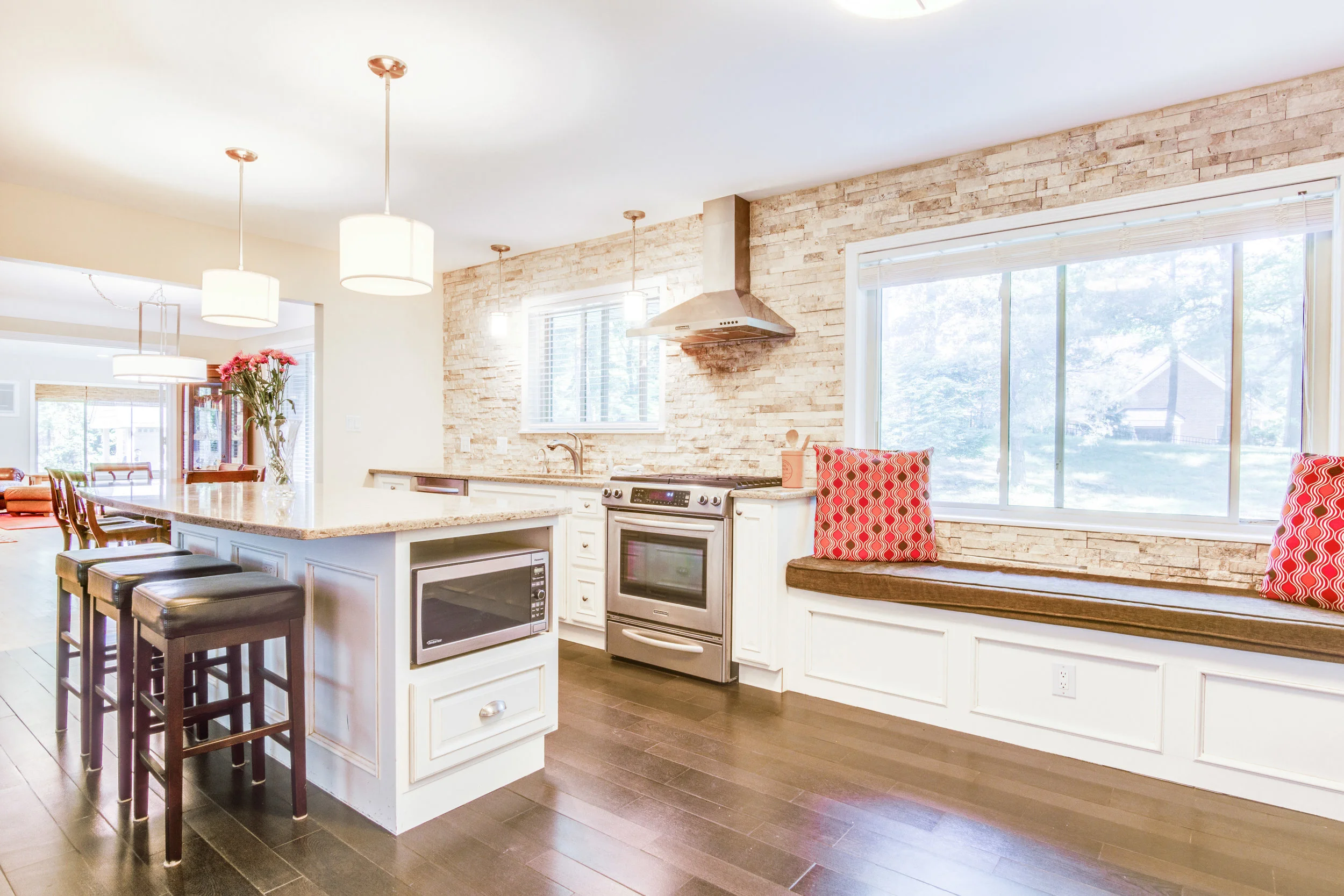 Interiors (9 of 33).JPG