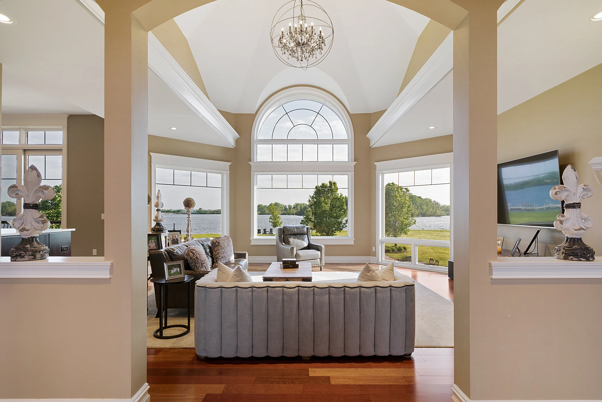 Interiors 4.jpg
