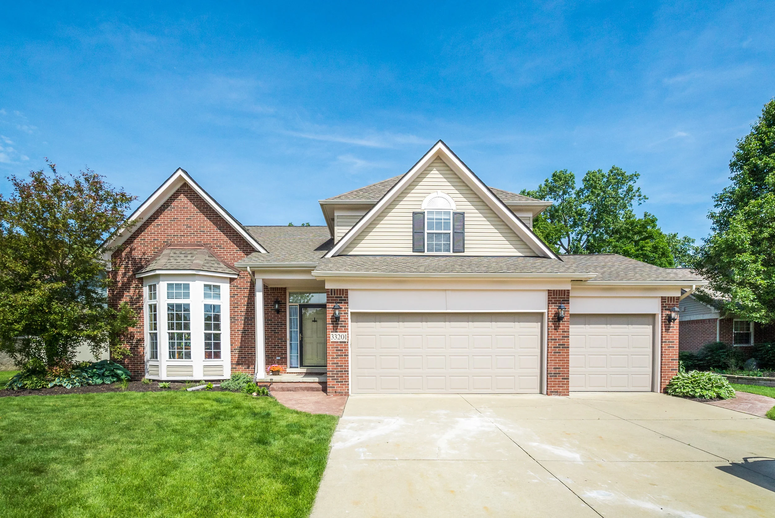Exteriors (1 of 14).jpg