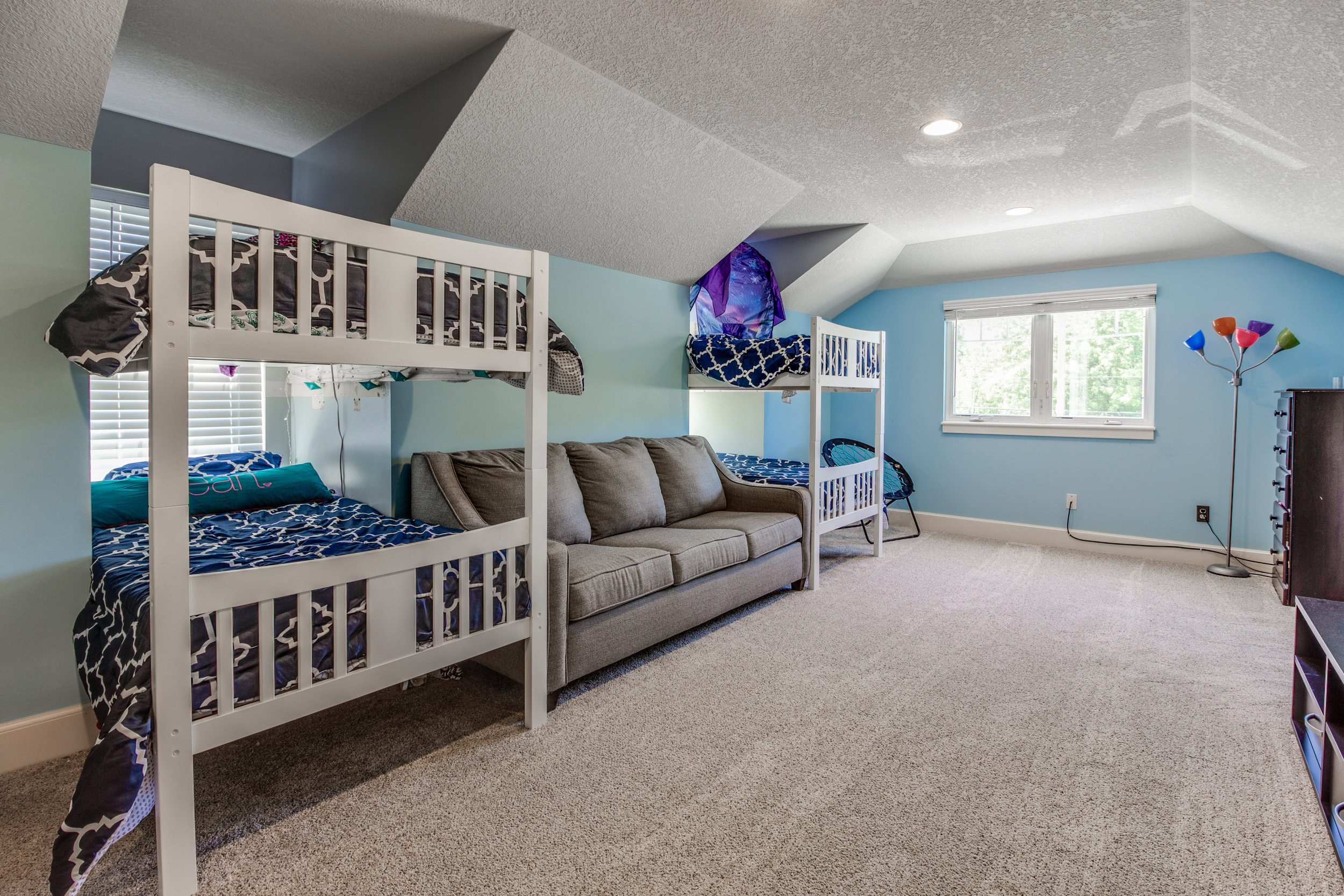 Bed 3 (2 of 3).jpg