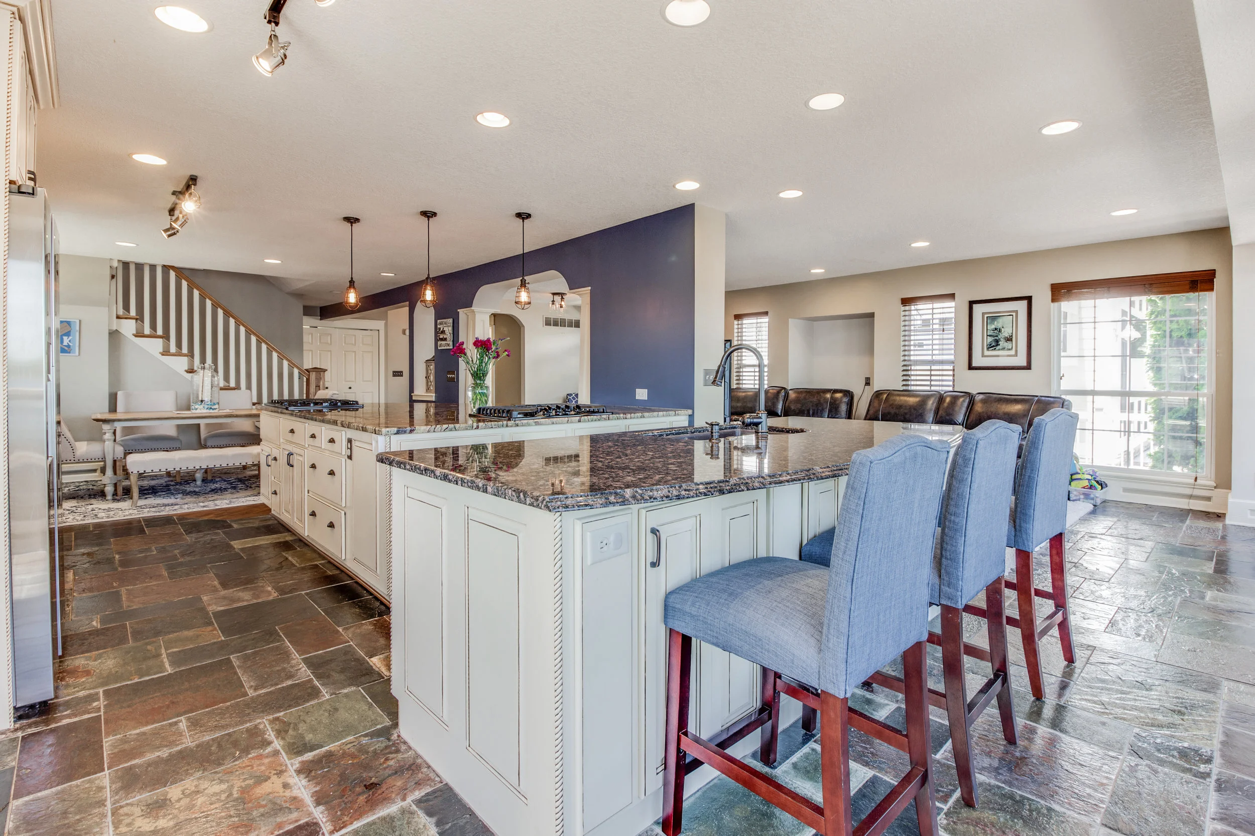 Kitchen-Dining (6 of 11).jpg