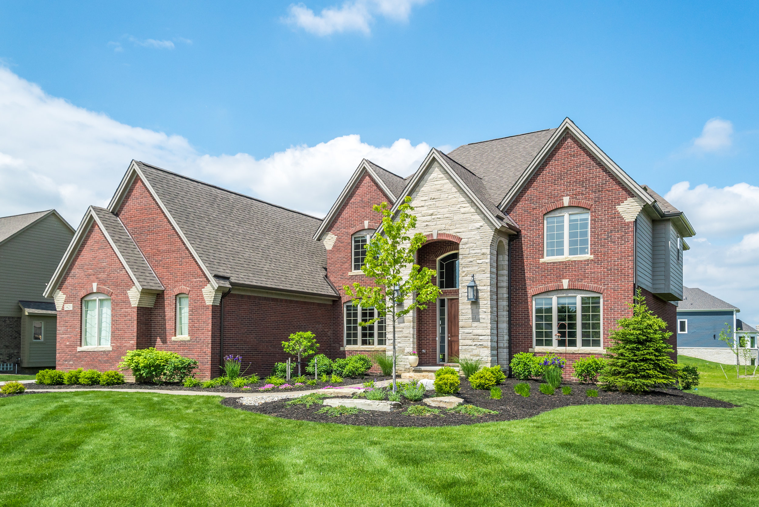 Oakland Township Colonial