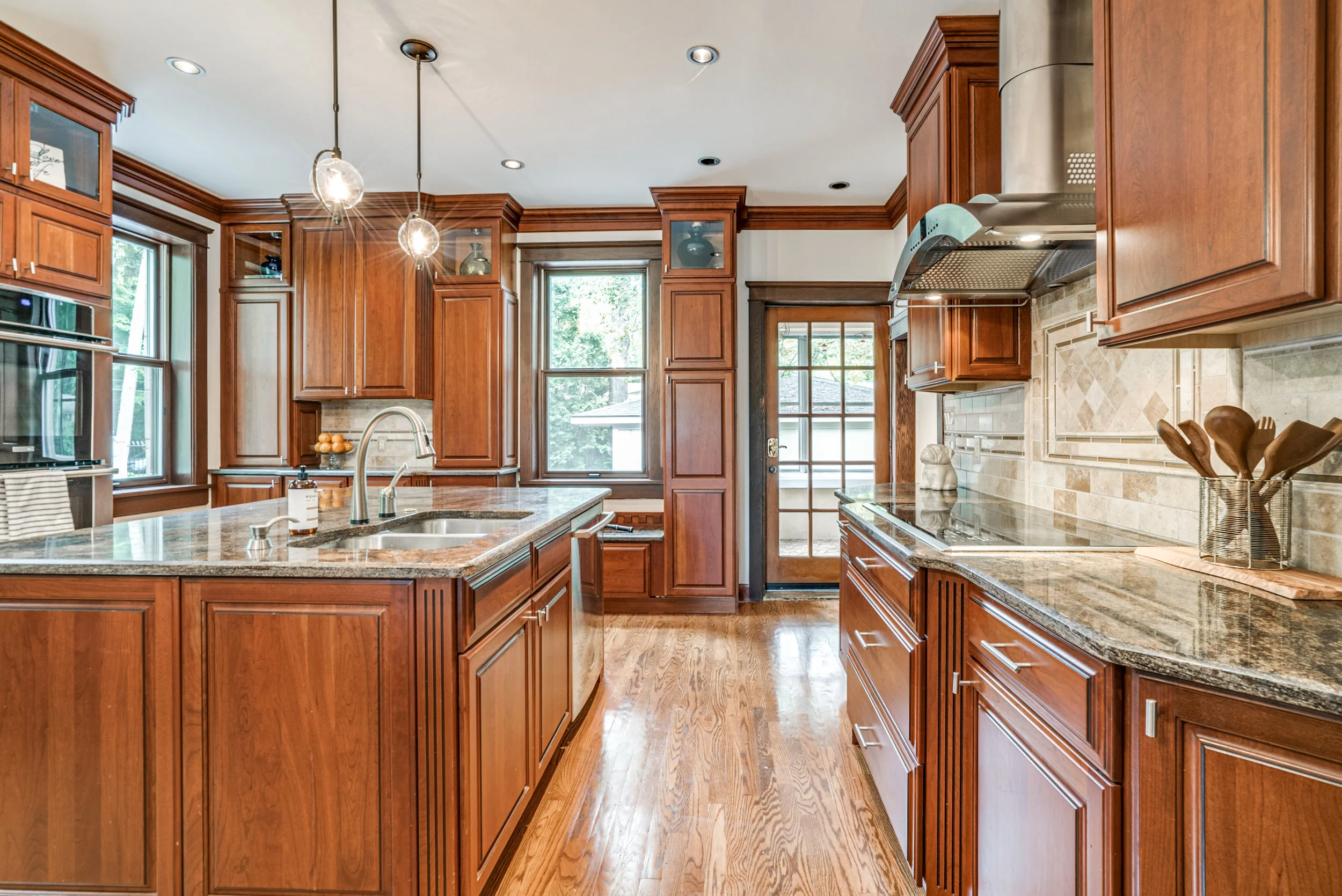 Interiors (15 of 46).jpg