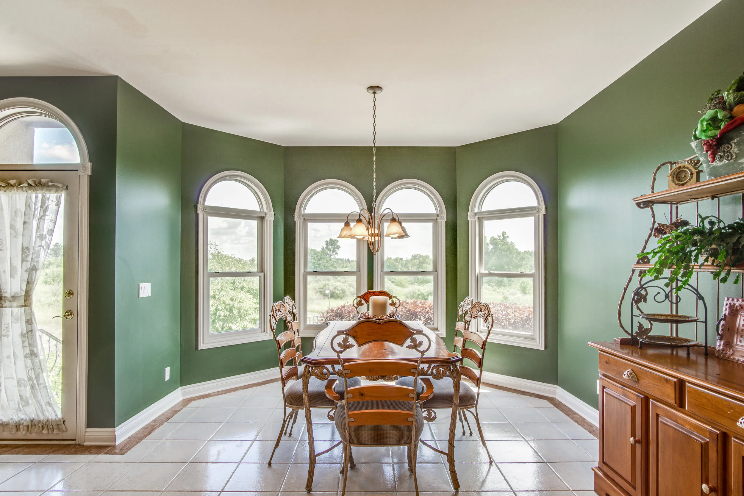 Interiors (19 of 61).jpg