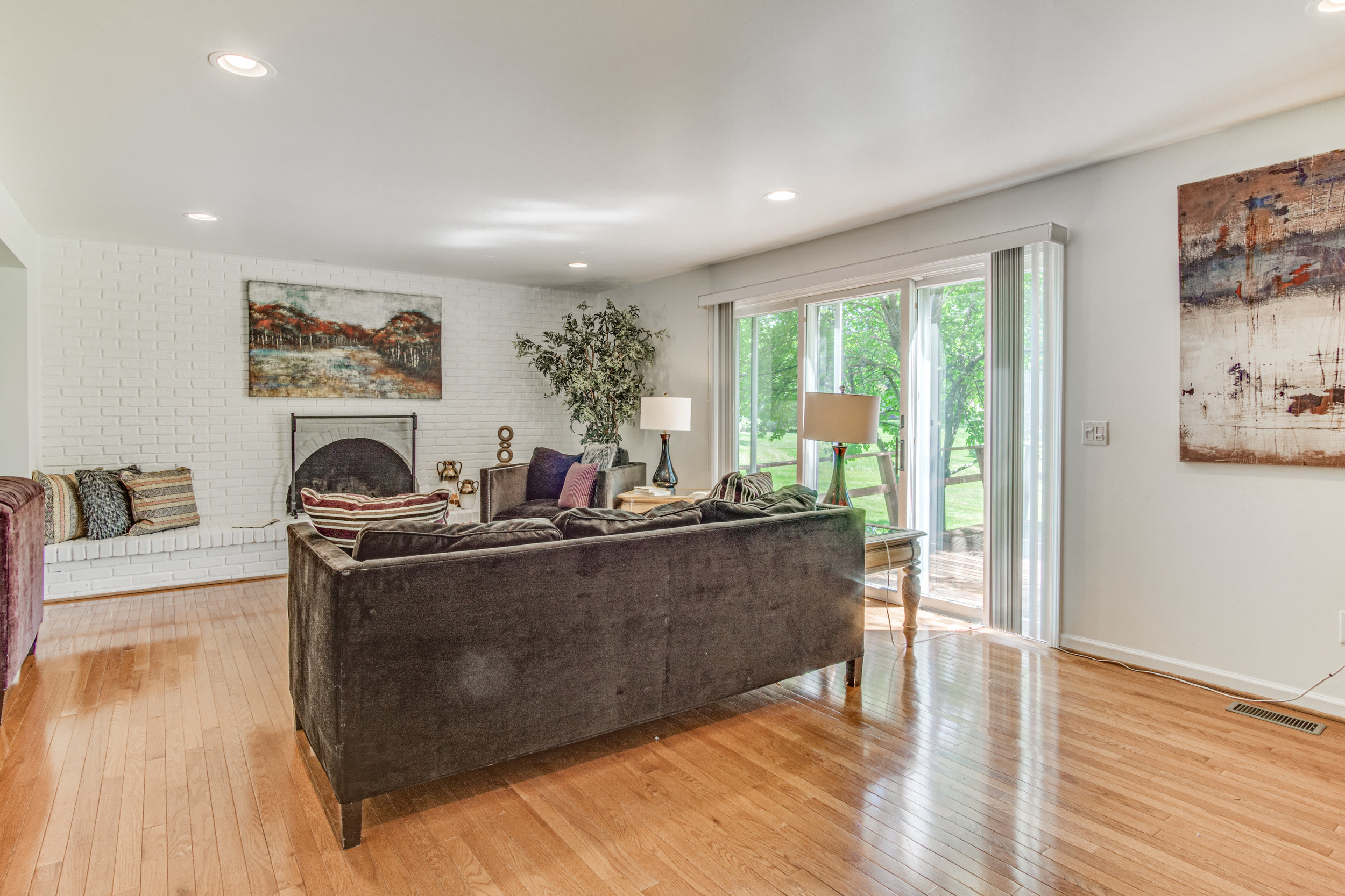 Interiors (19 of 48).jpg