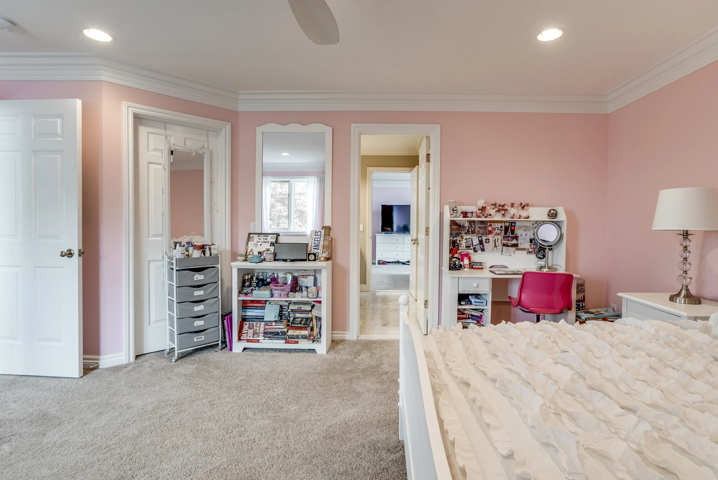 Interiors (54 of 88).jpg