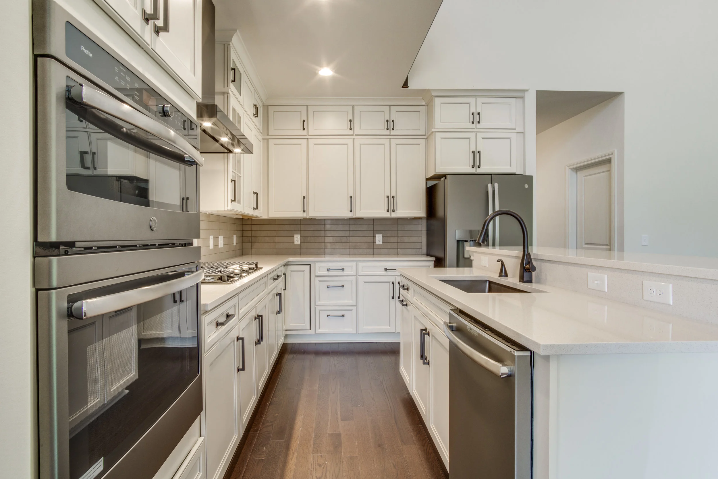 Interiors (12 of 46).jpg