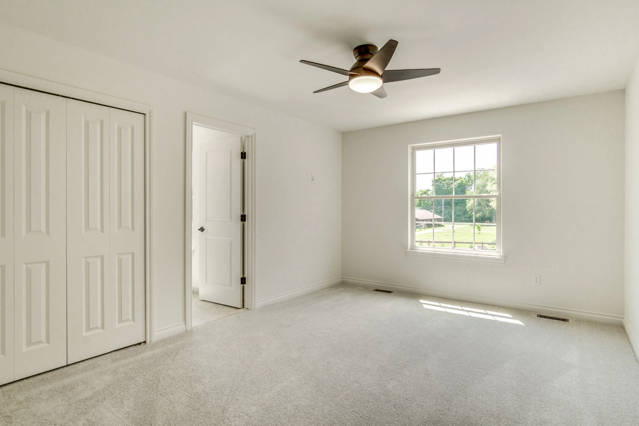 Interiors (32 of 46).jpg