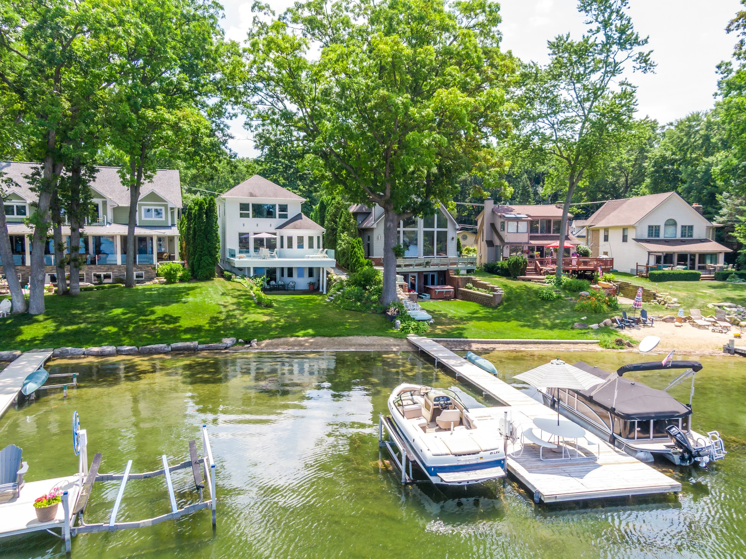 Exteriors (23 of 27).jpg