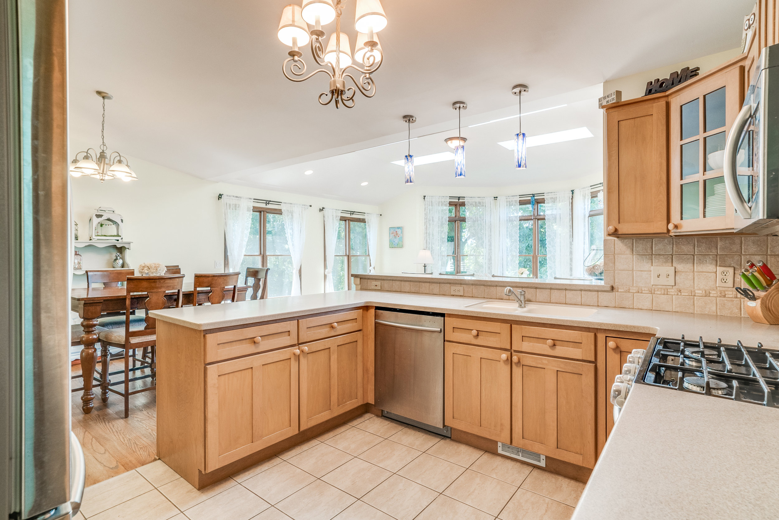 Interiors (12 of 35).jpg