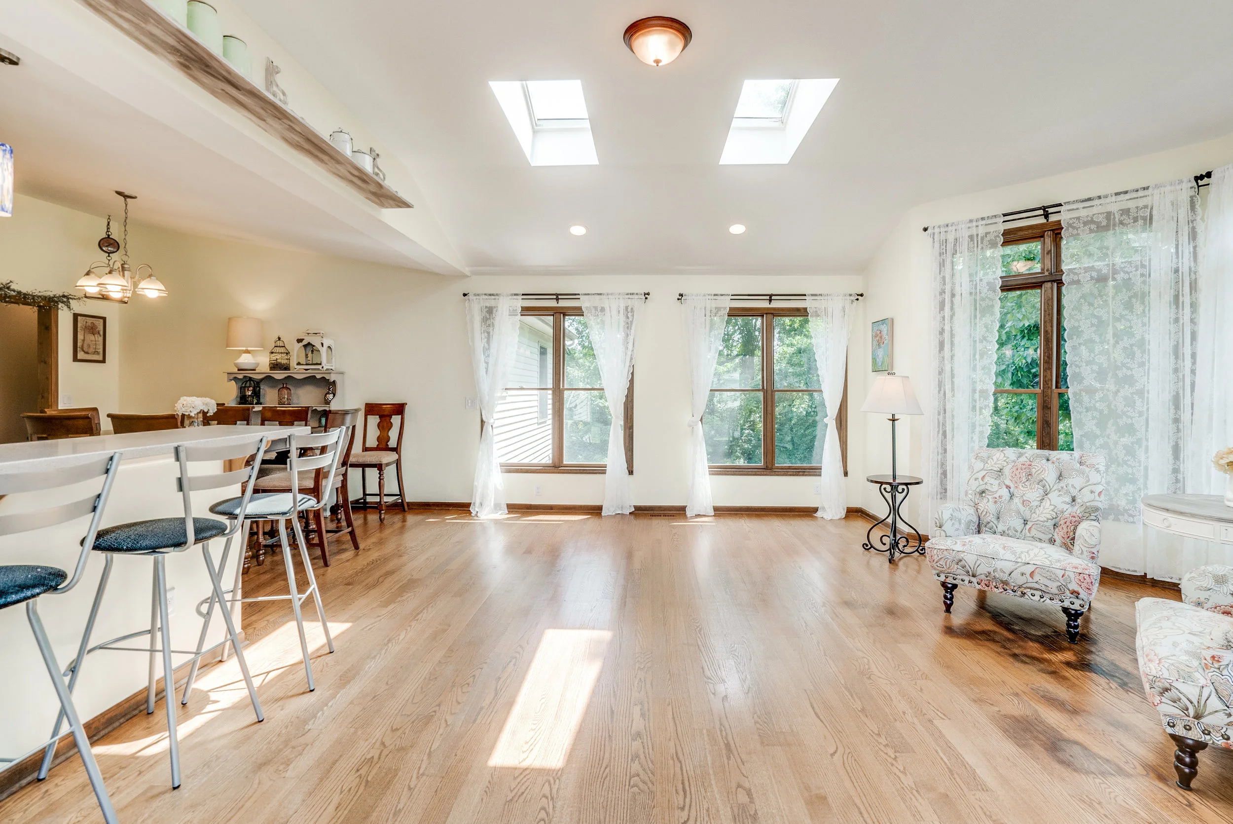 Interiors (18 of 35).jpg