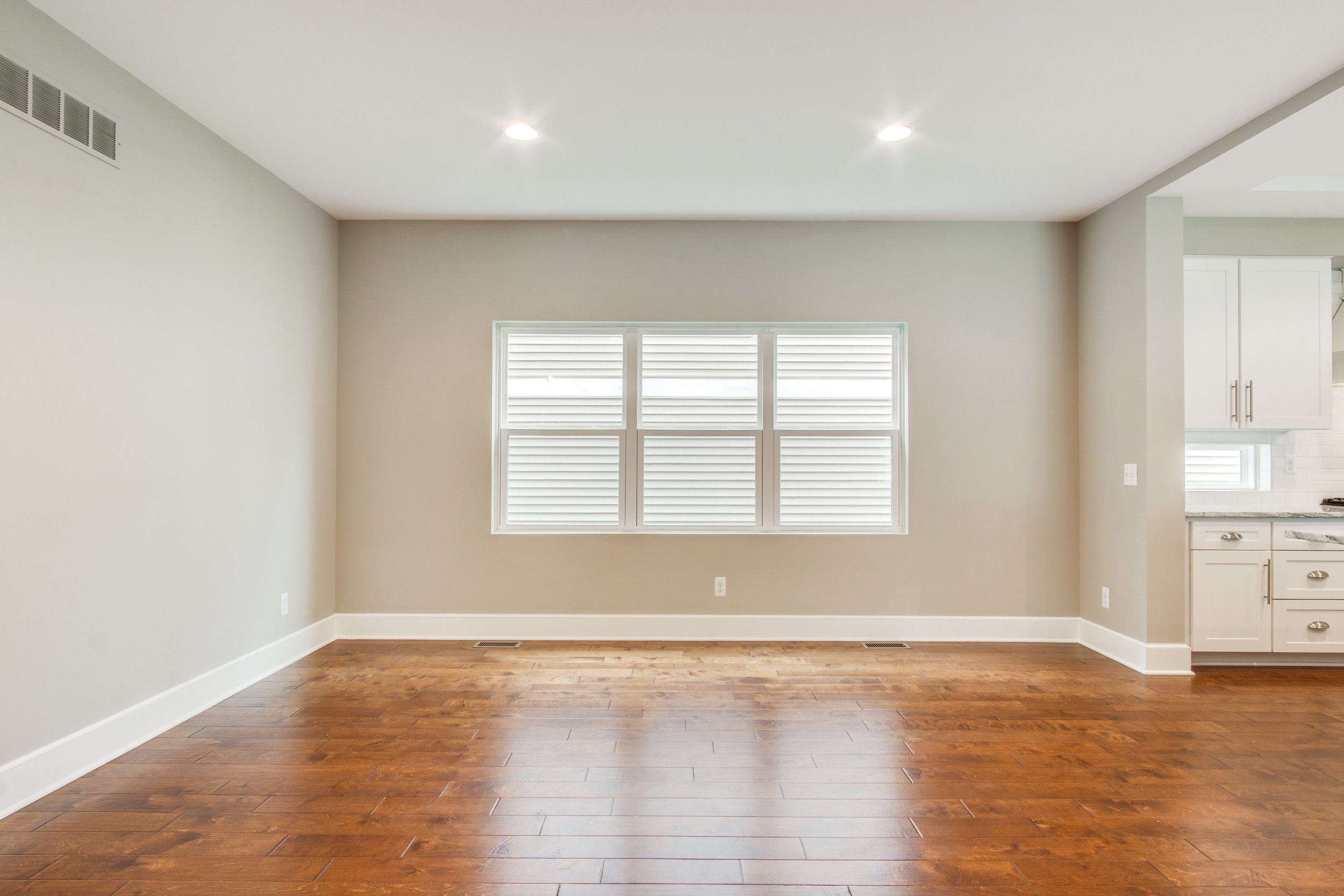 Interiors (10 of 43).jpg