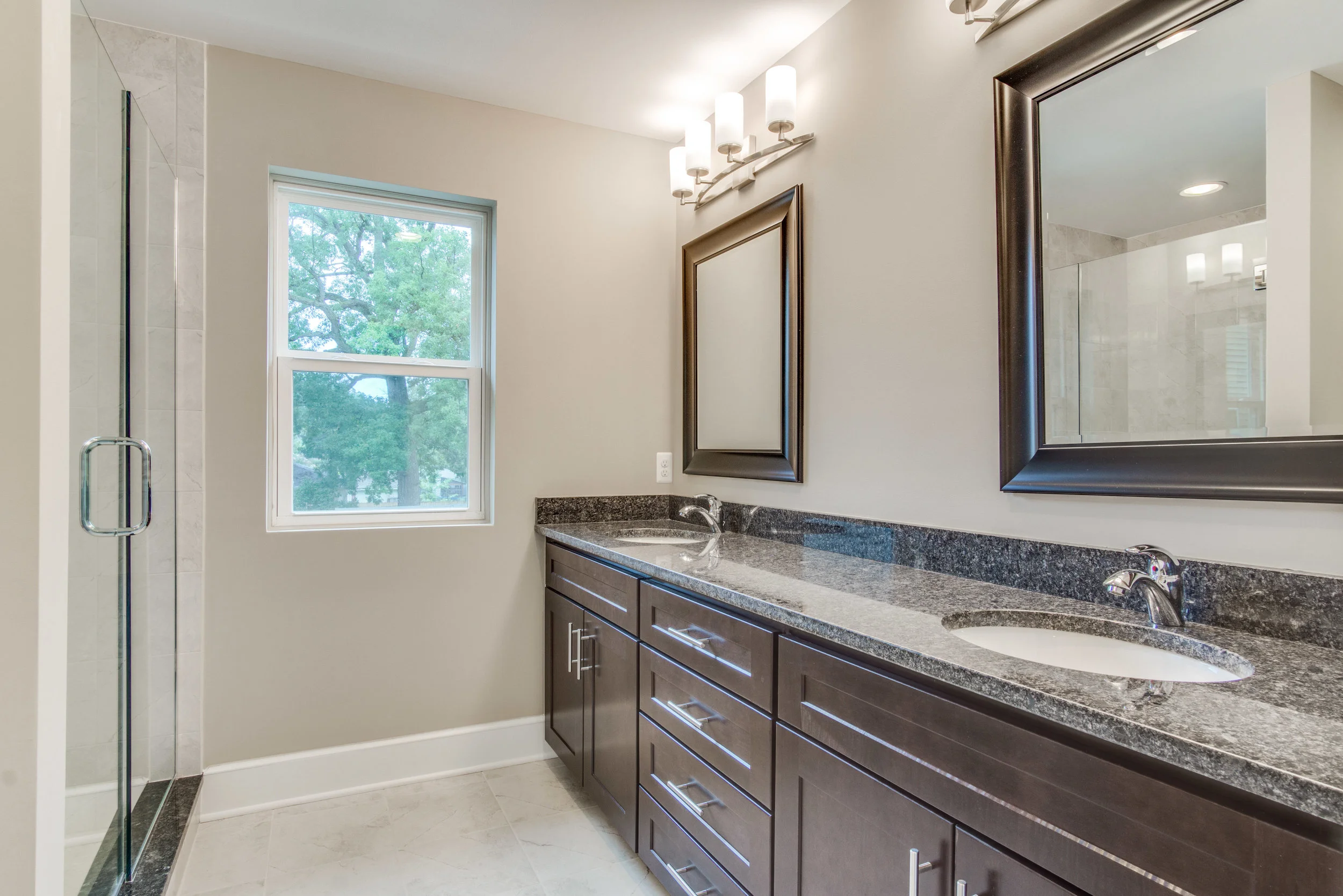 Interiors (30 of 43).jpg