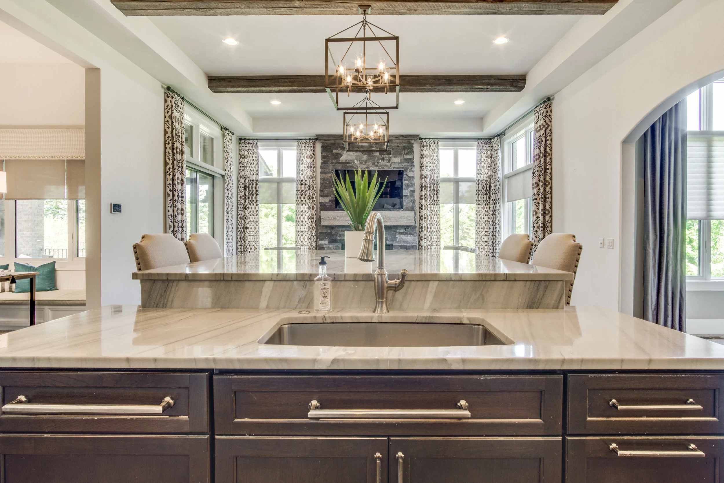 Interiors (16 of 71).jpg