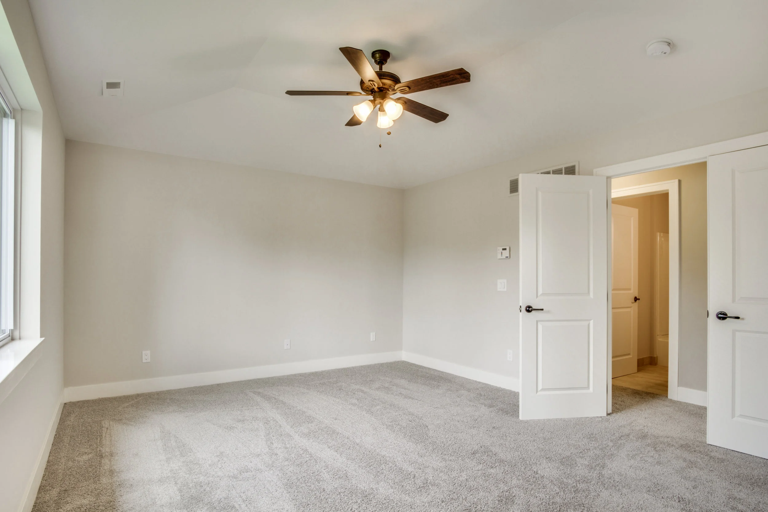 Interiors (28 of 37).jpg