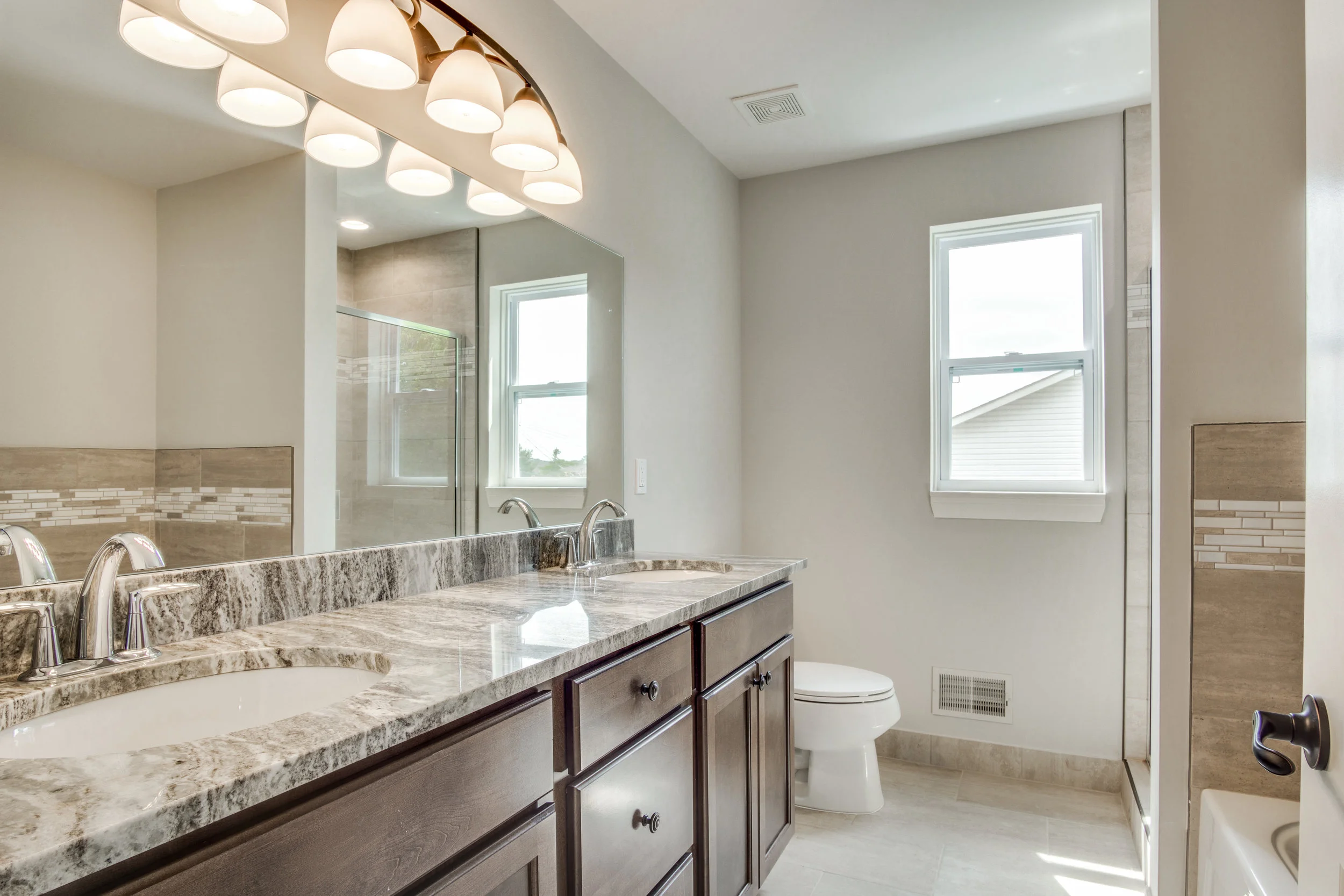 Interiors (31 of 37).jpg
