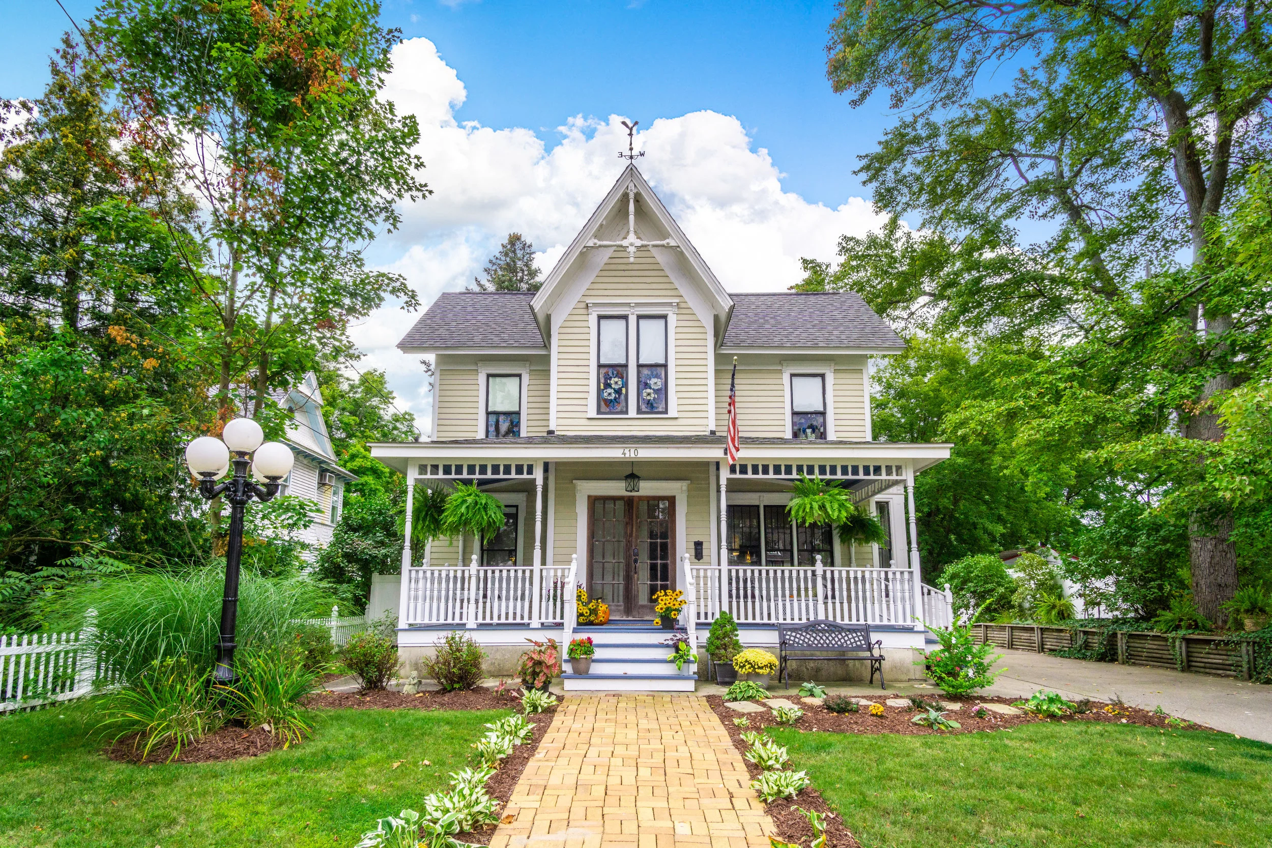 Victorian Home in Fenton