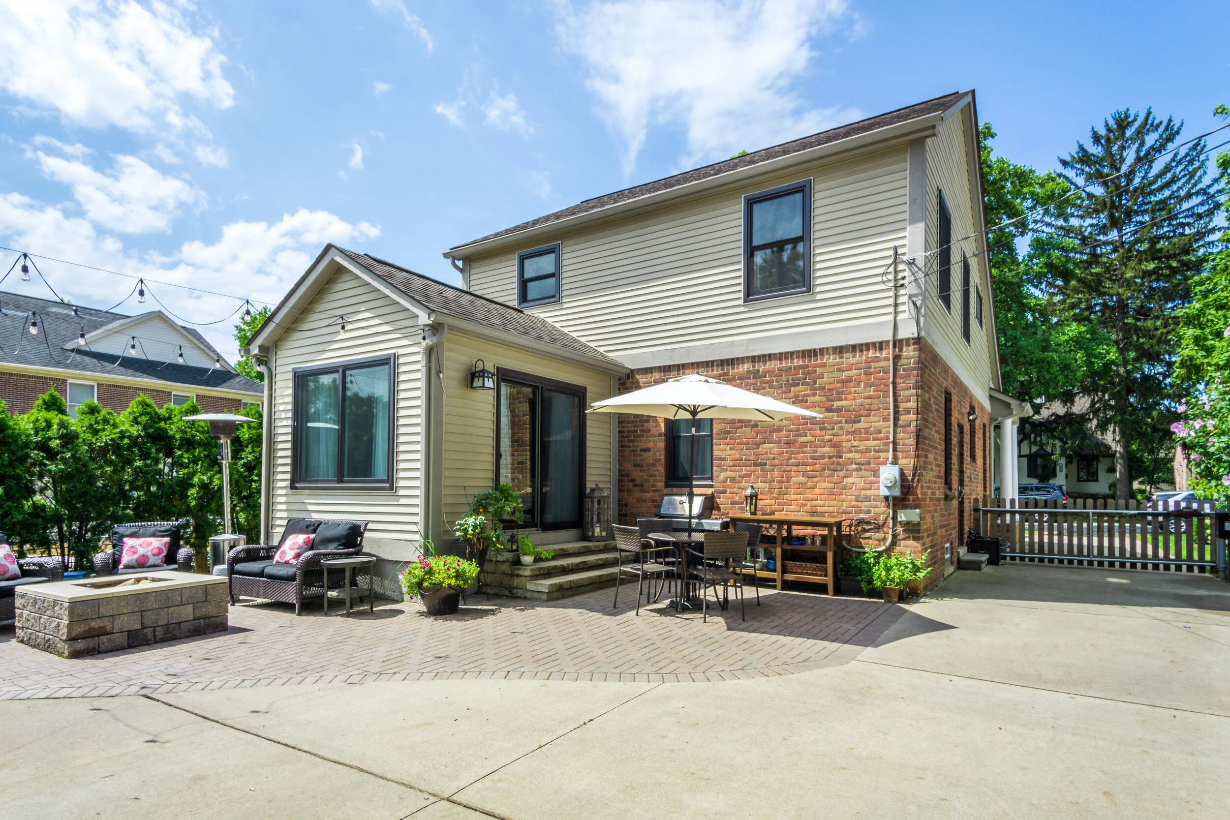 Exteriors (8 of 13).jpg