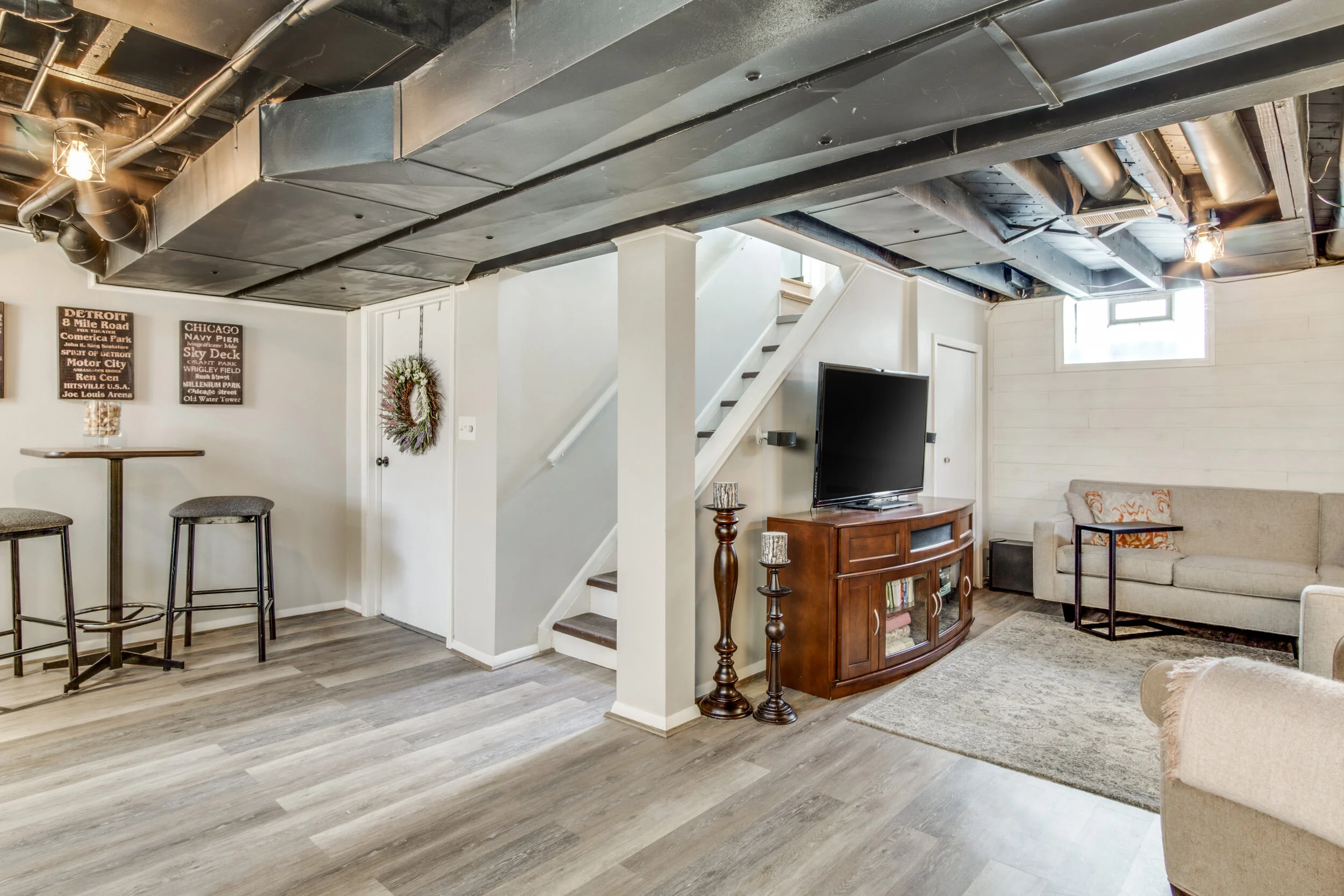 Interiors (35 of 38).jpg