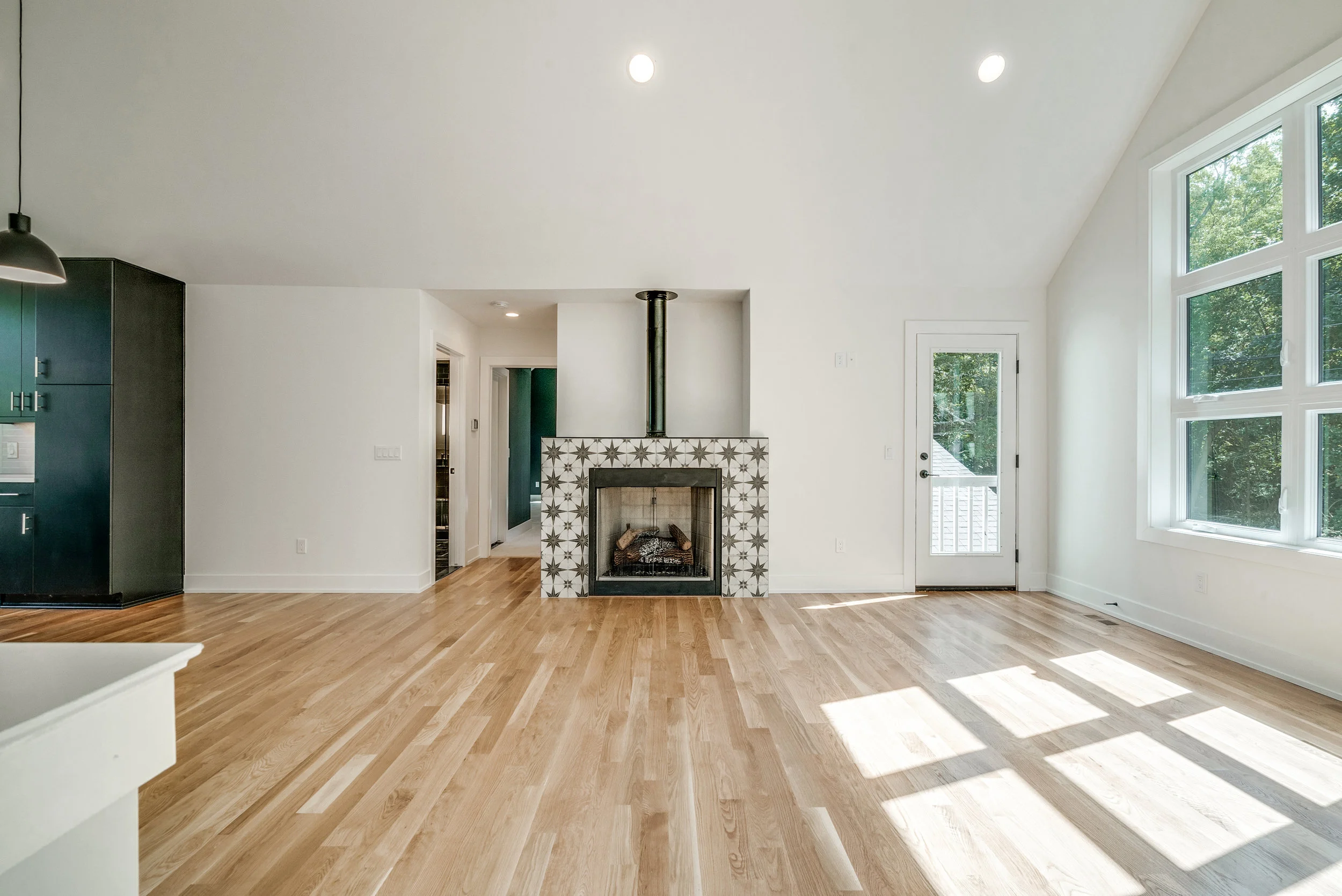 Interiors (17 of 50).jpg