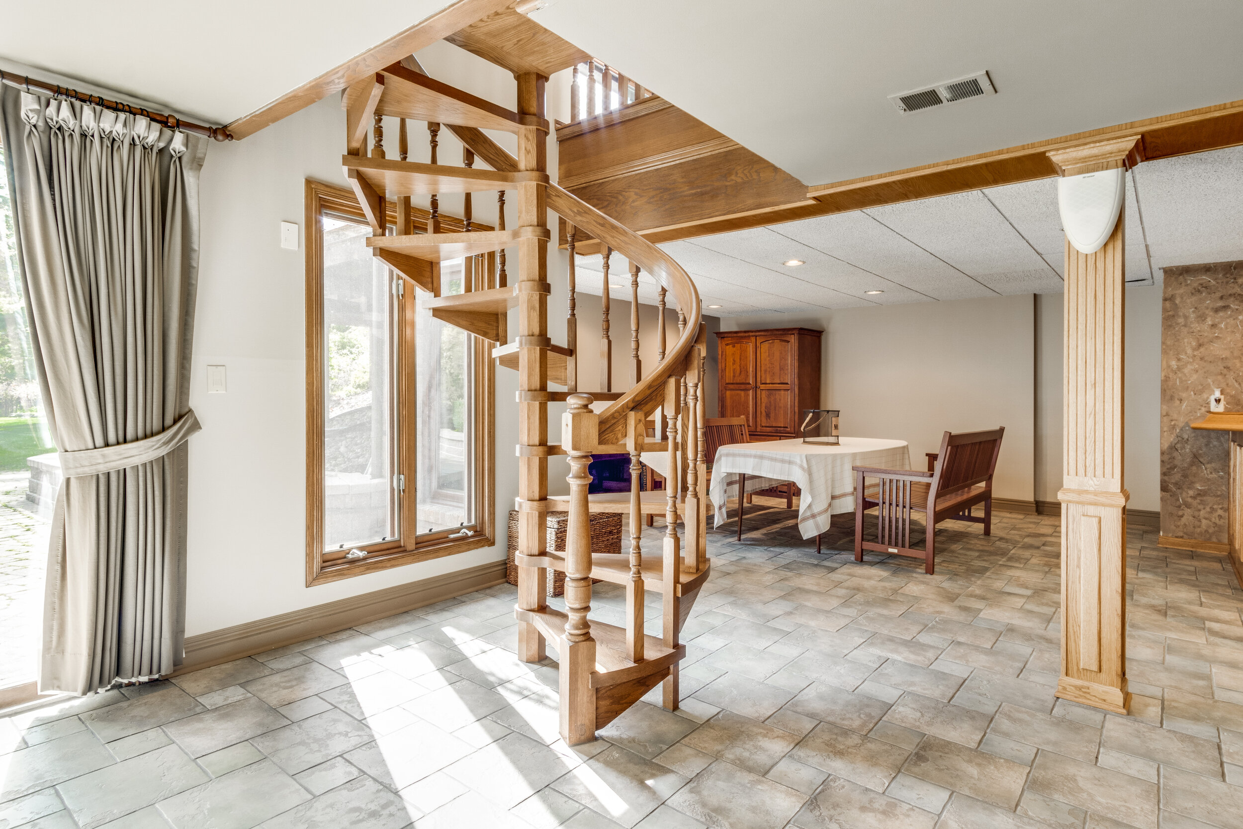 Interiors (48 of 62).jpg