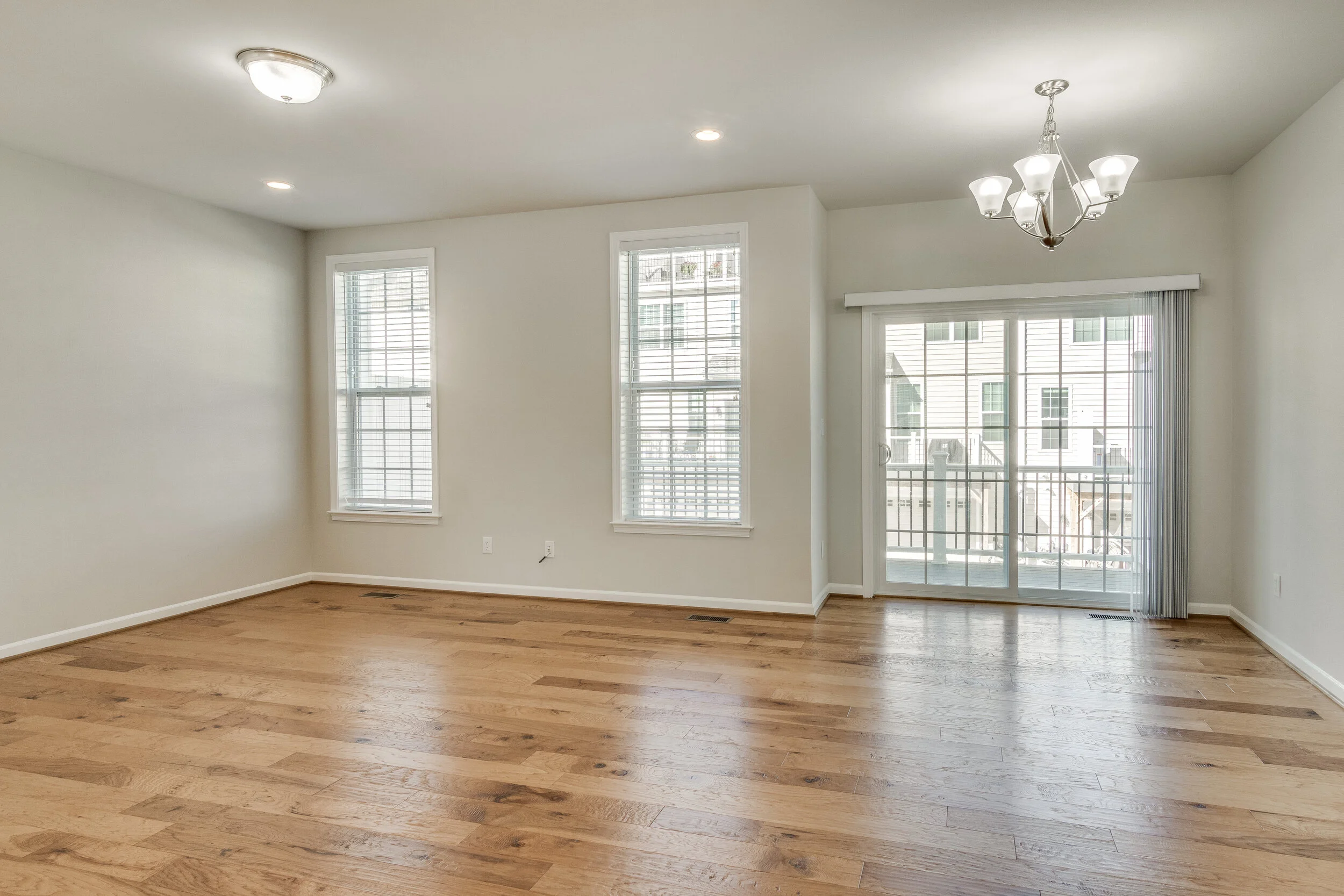 Interiors (19 of 38).jpg