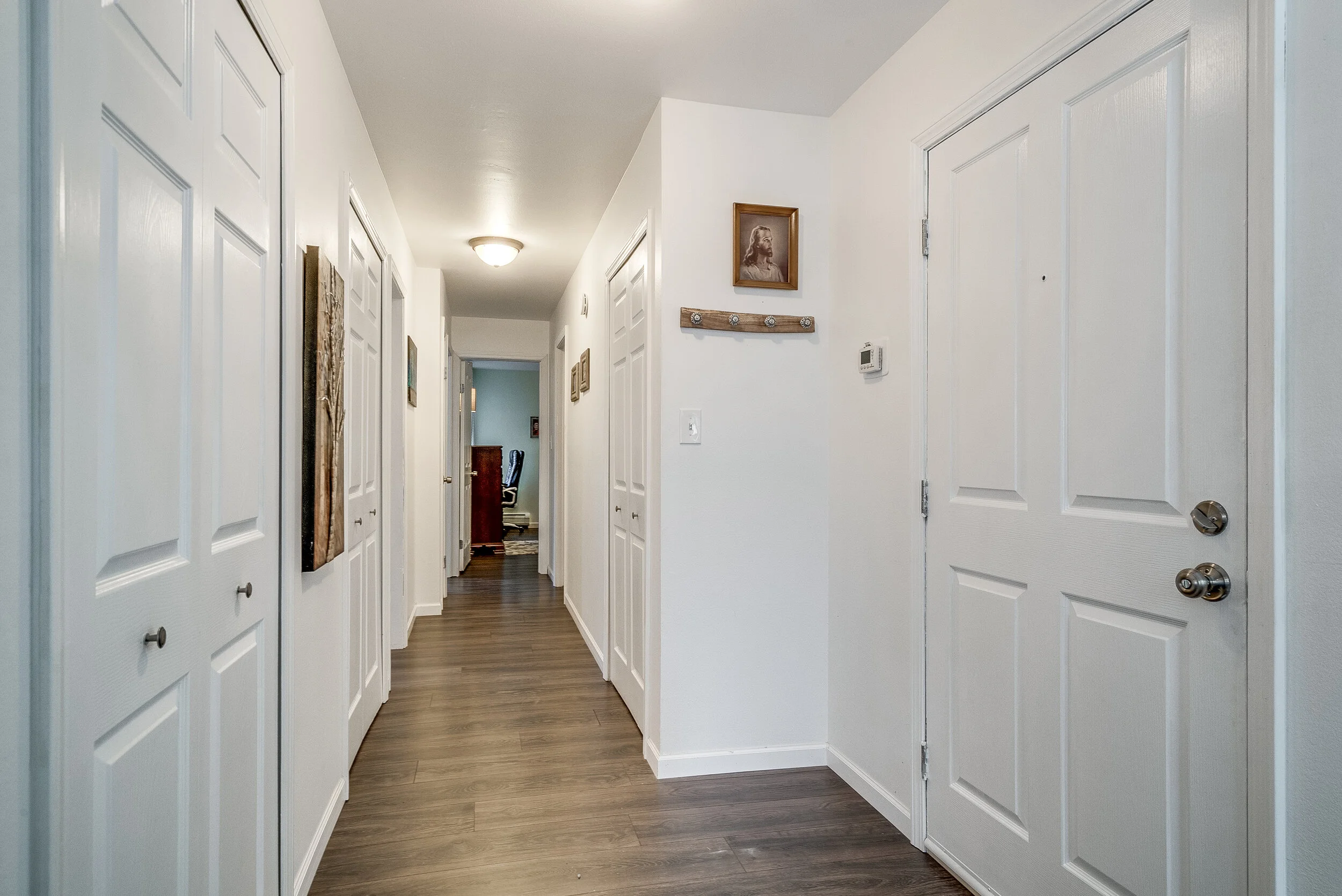 Interiors (9 of 21).jpg