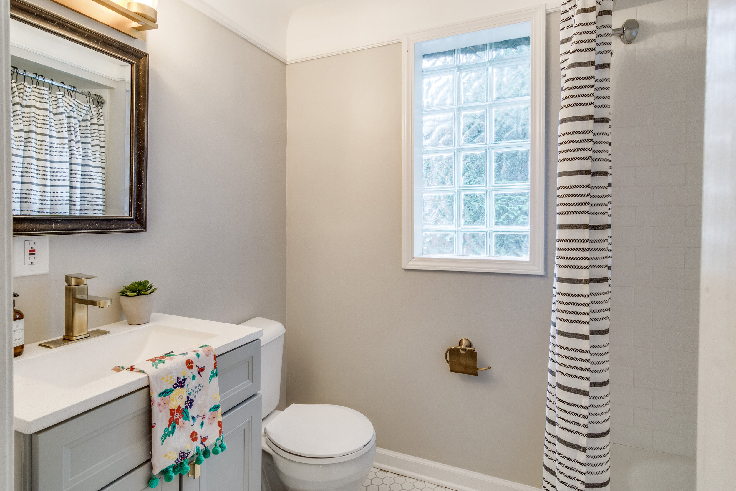 Interiors (26 of 53).jpg