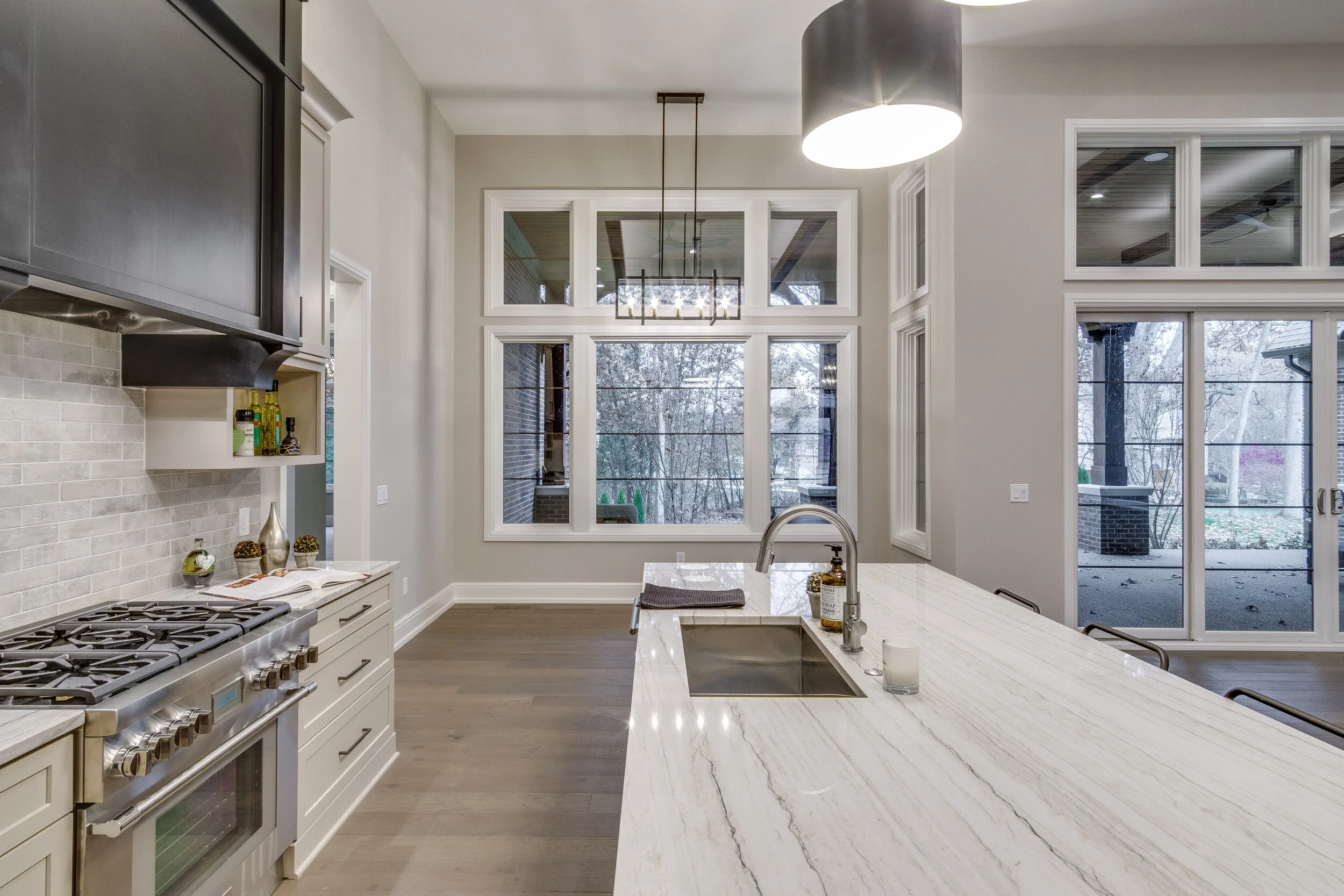 Interiors (6 of 32).jpg