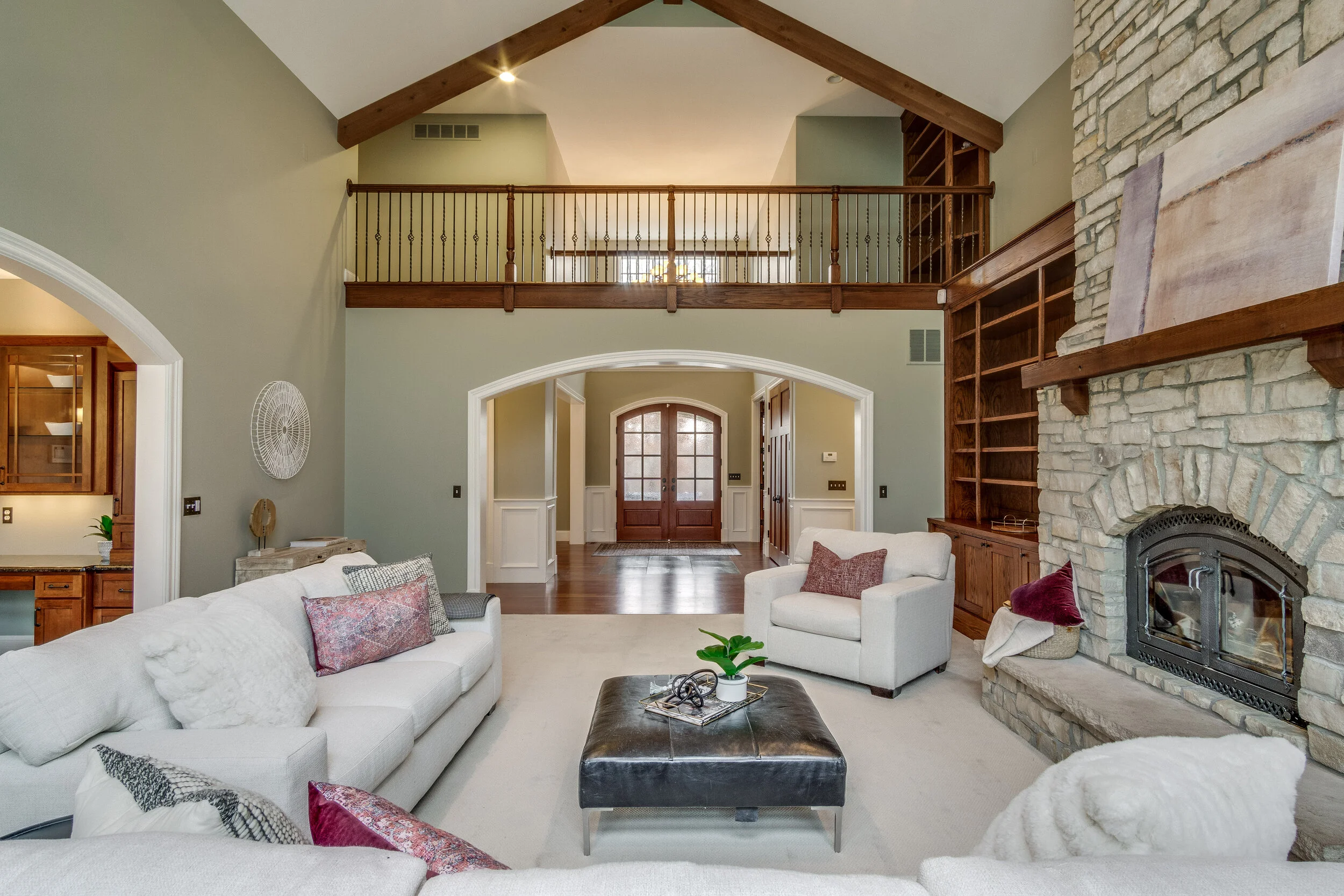Interiors (19 of 77).jpg