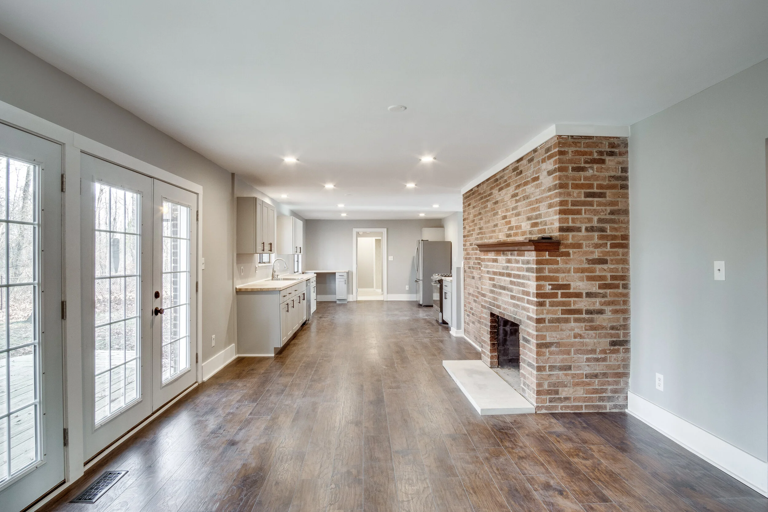 Interiors (24 of 60).jpg