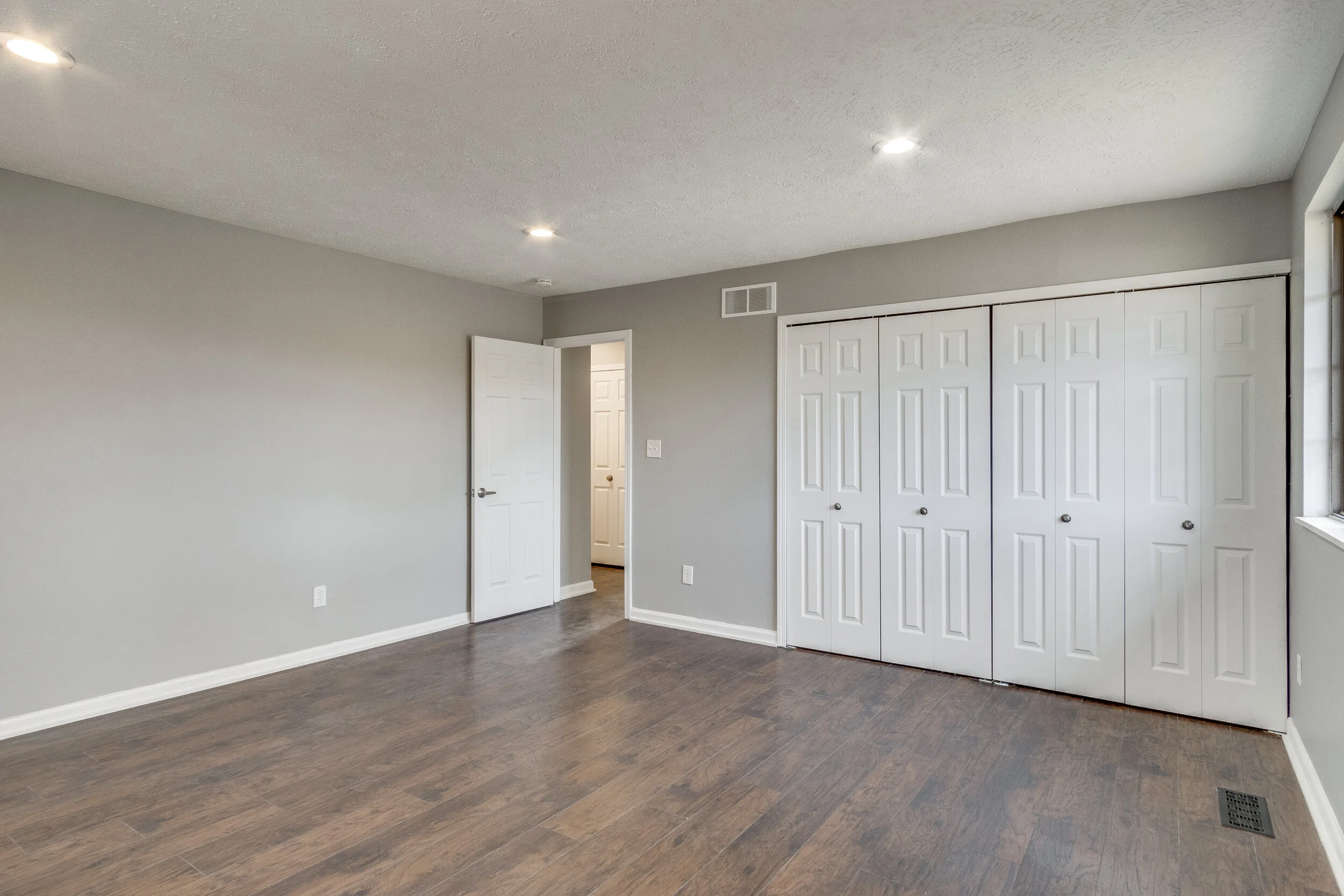 Interiors (37 of 60).jpg