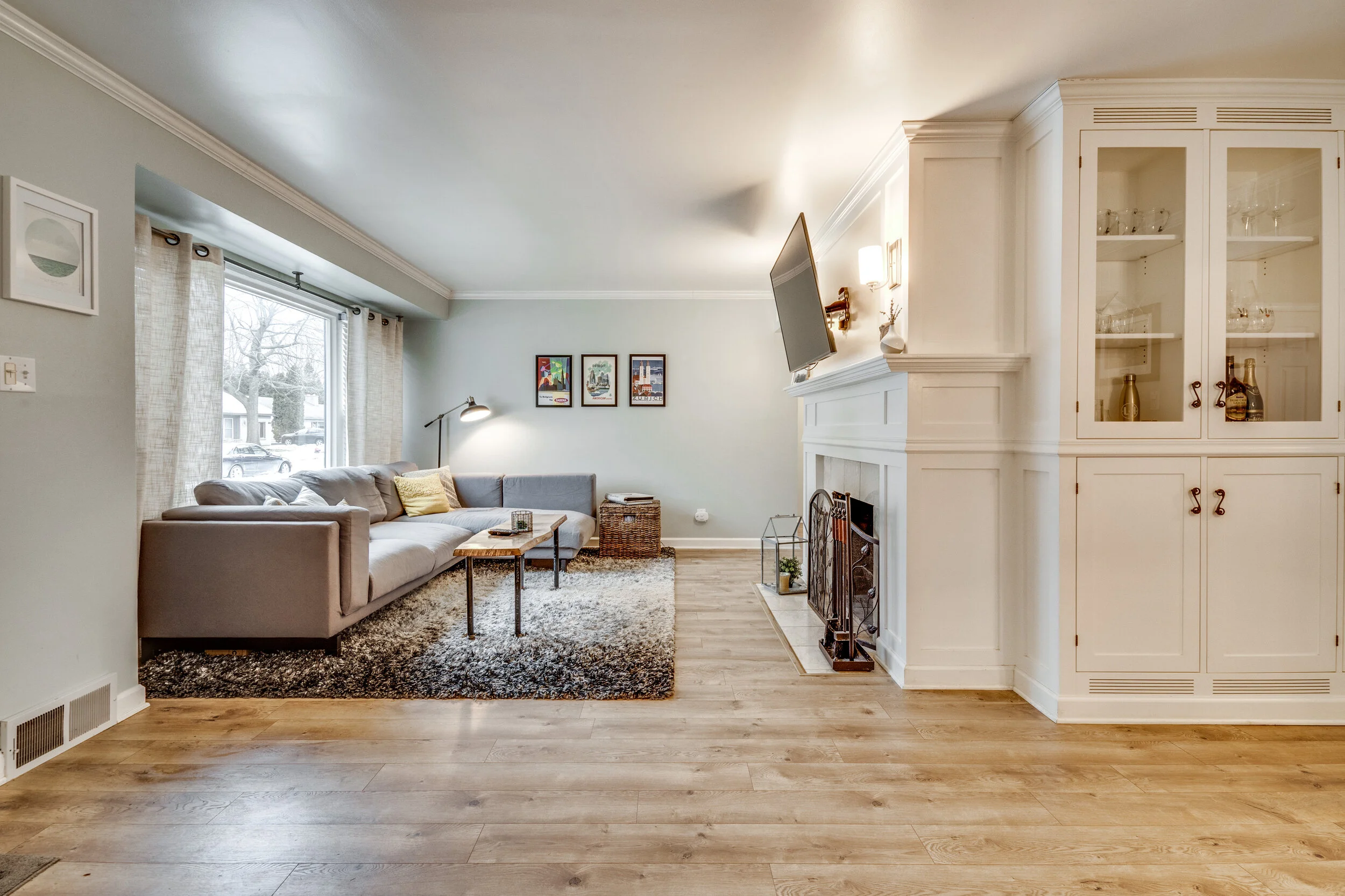 Interiors (5 of 25).JPG