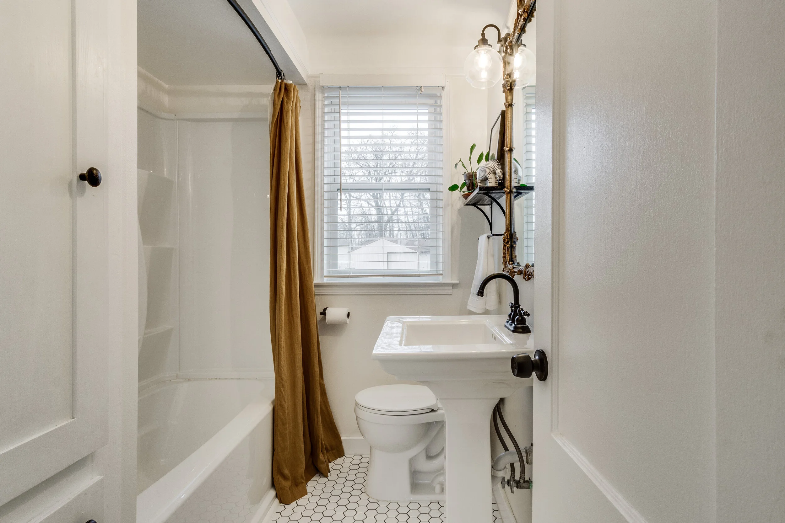 Interiors (26 of 29).jpg