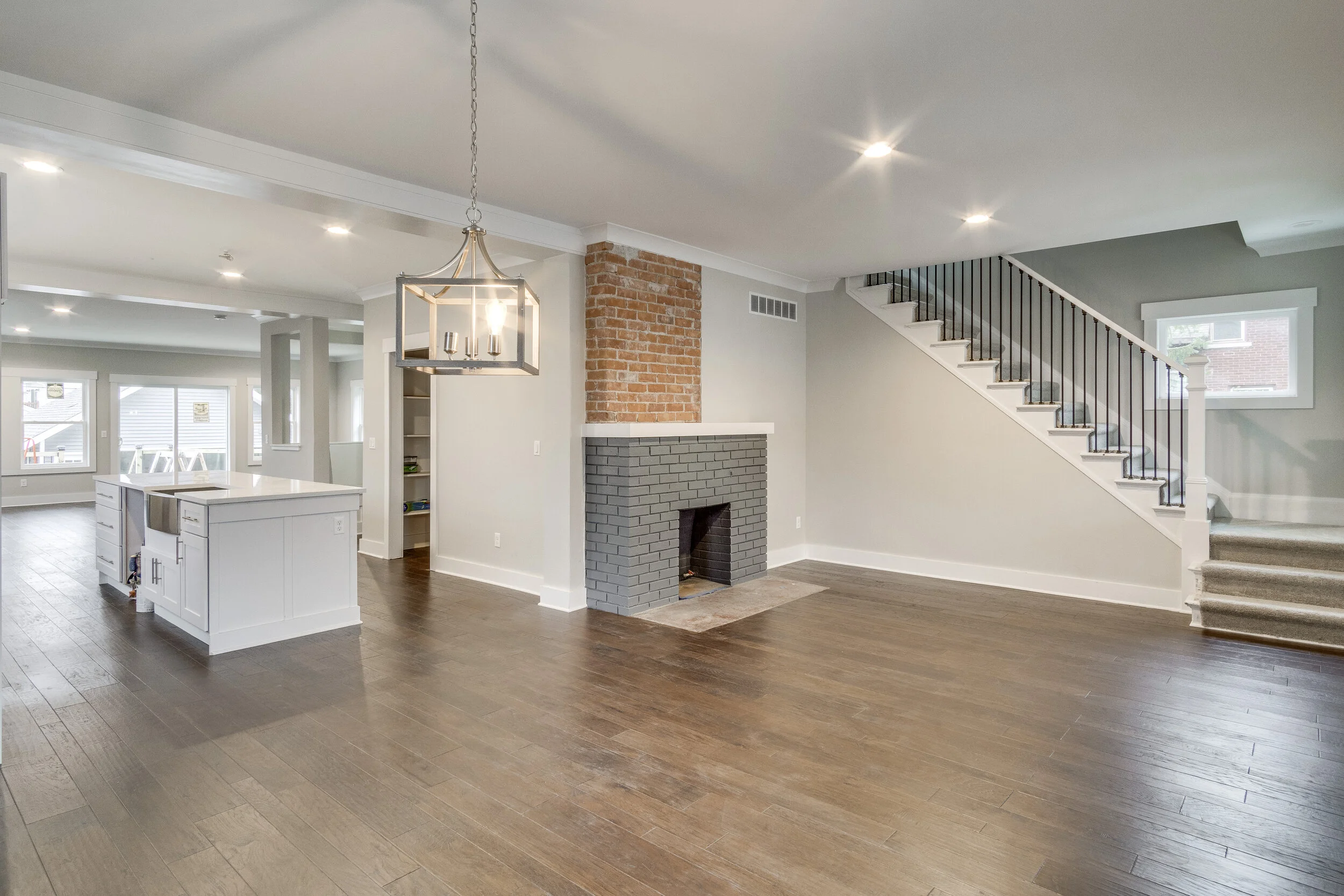 Interiors (7 of 37).jpg