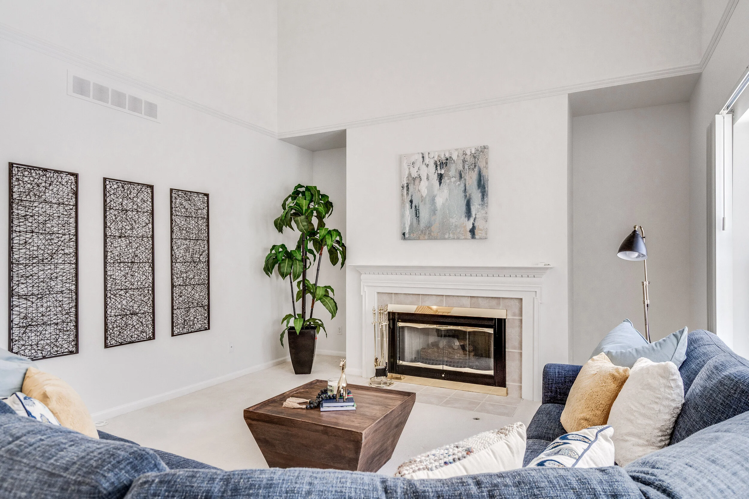 Interiors (17 of 59).jpg