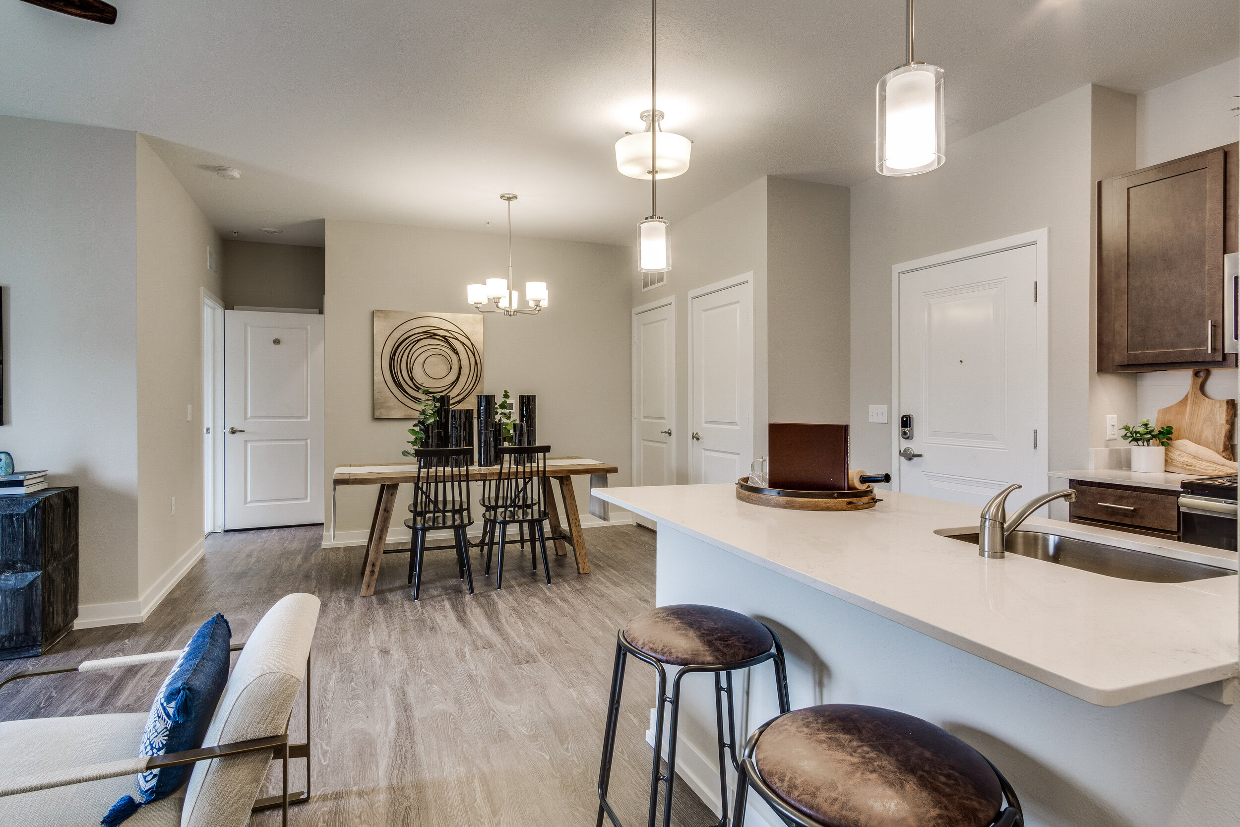 Interiors (14 of 23).jpg