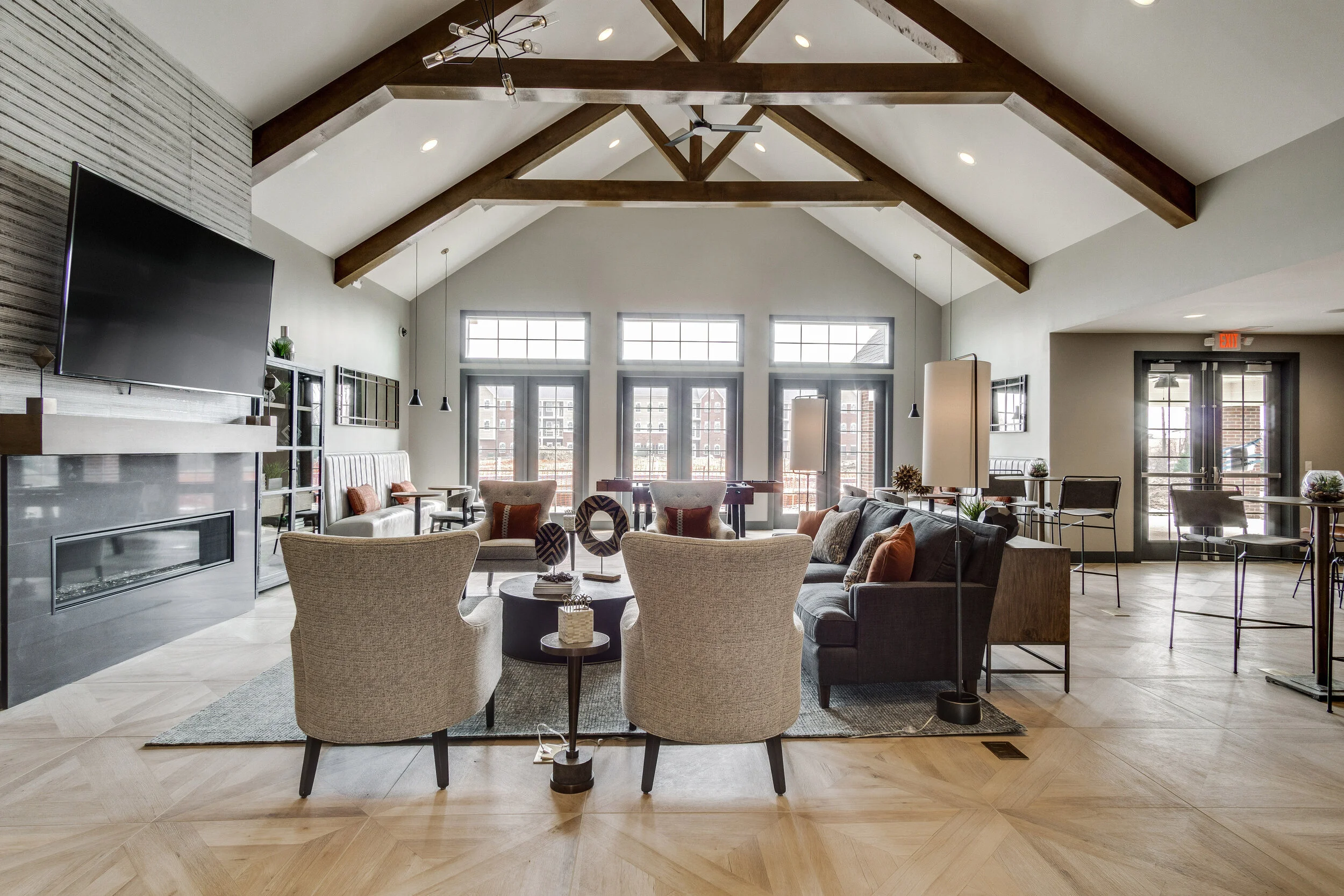 Interiors (2 of 14).jpg